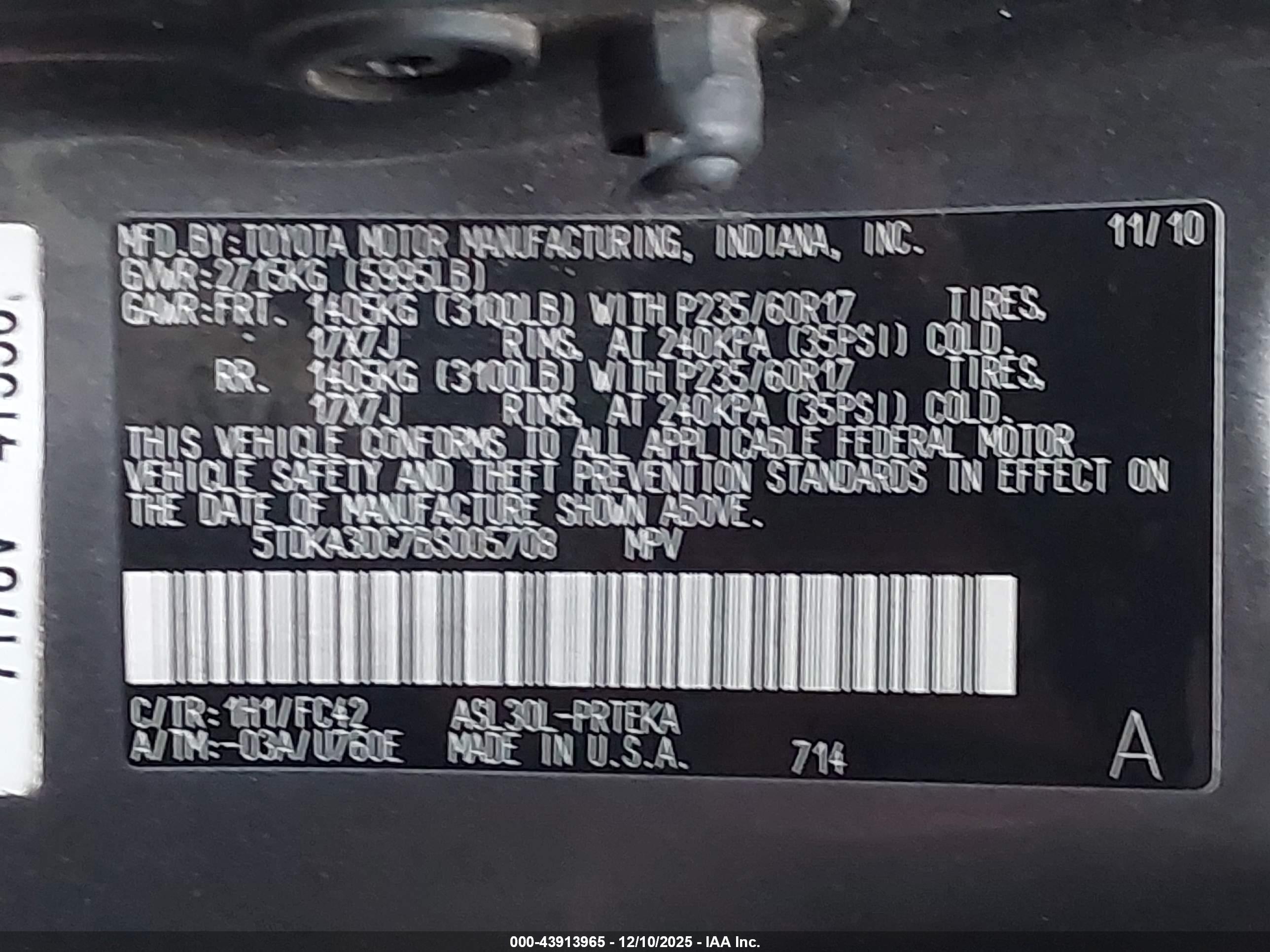 TOYOTA SIENNA image 9