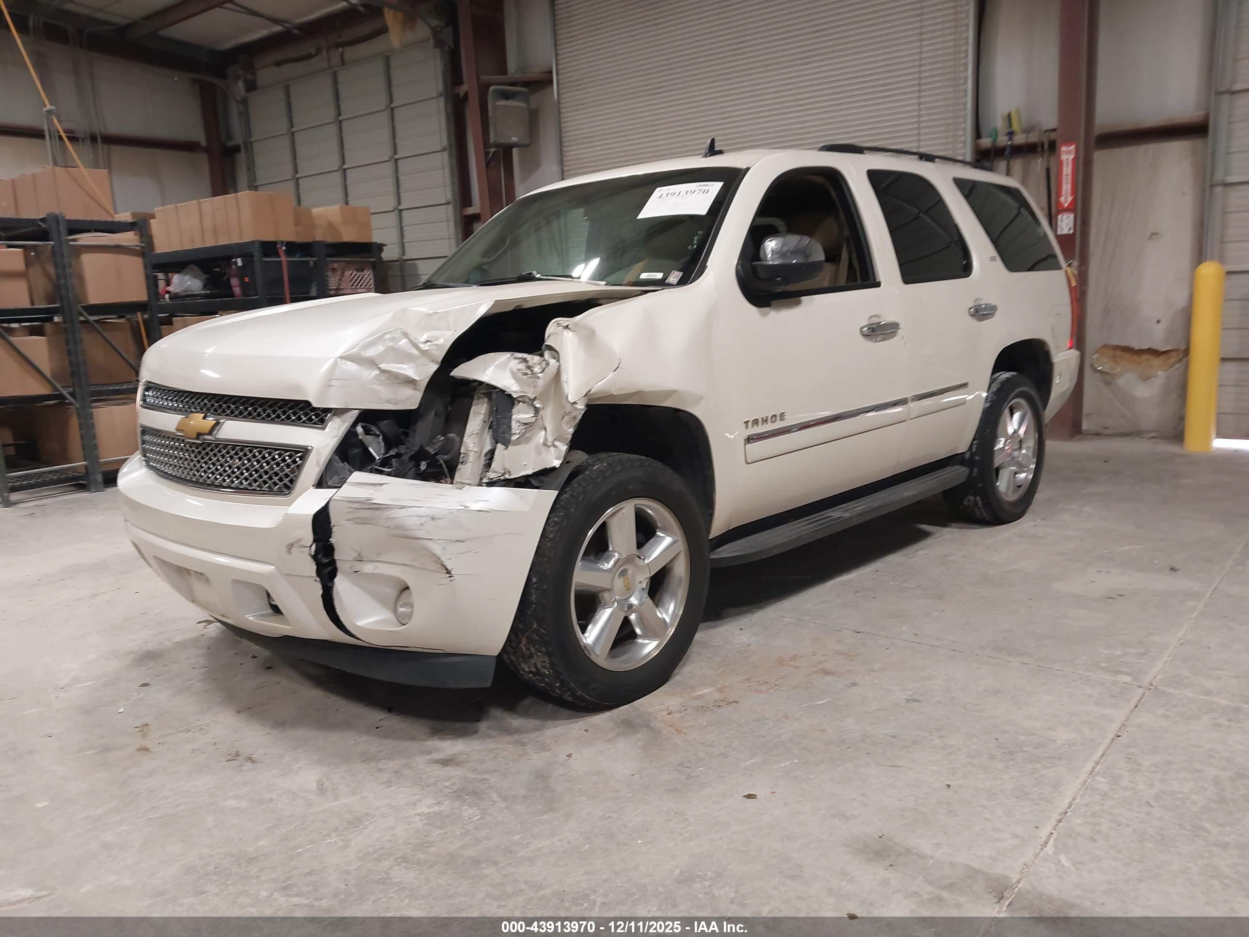 CHEVROLET TAHOE image 2