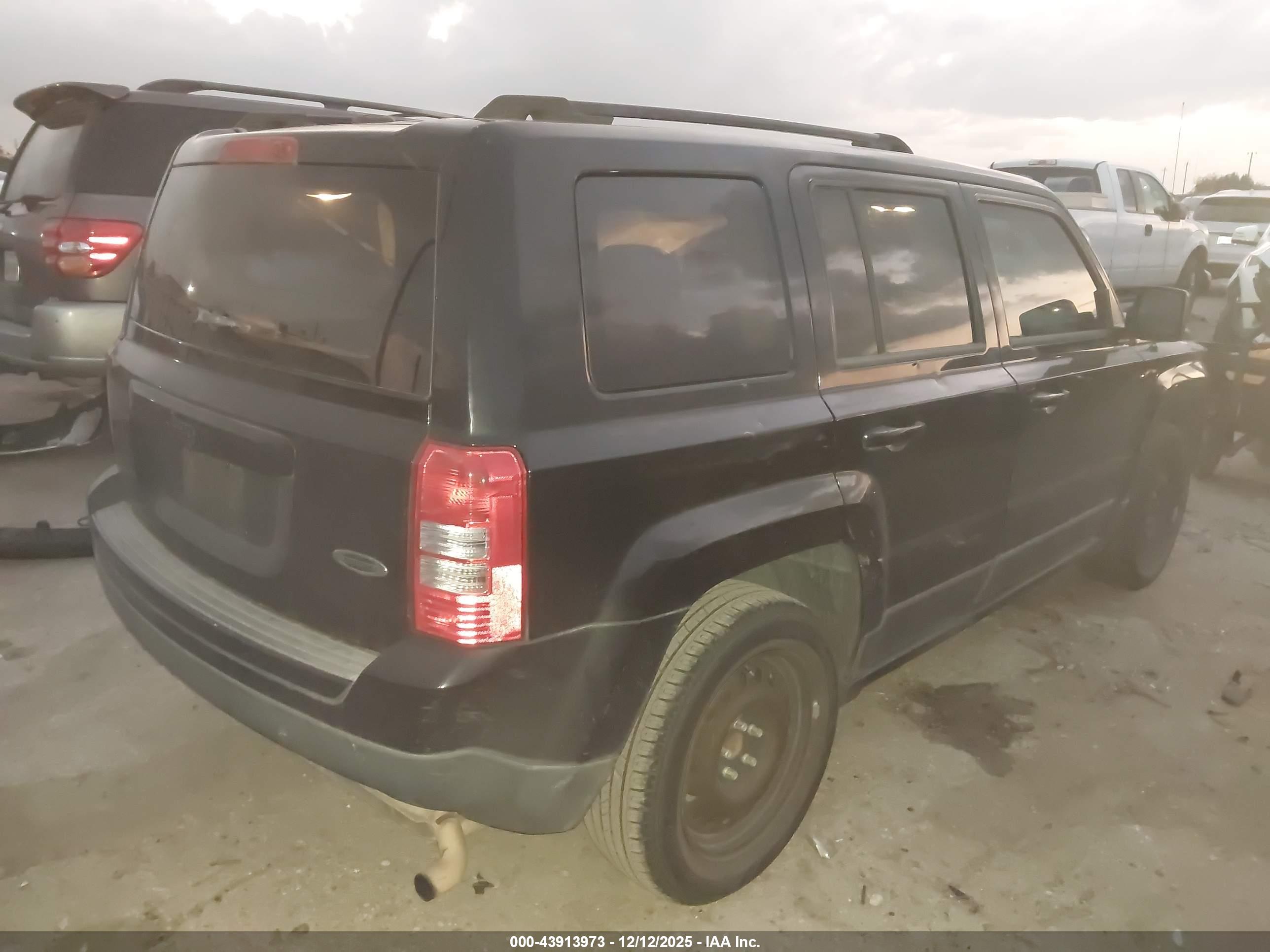JEEP PATRIOT image 4