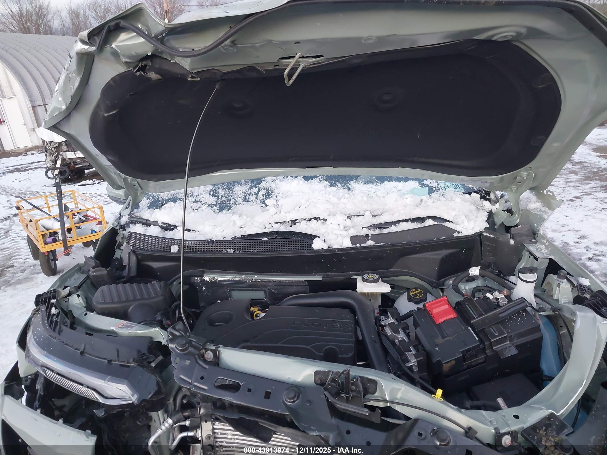 CHEVROLET EQUINOX image 10