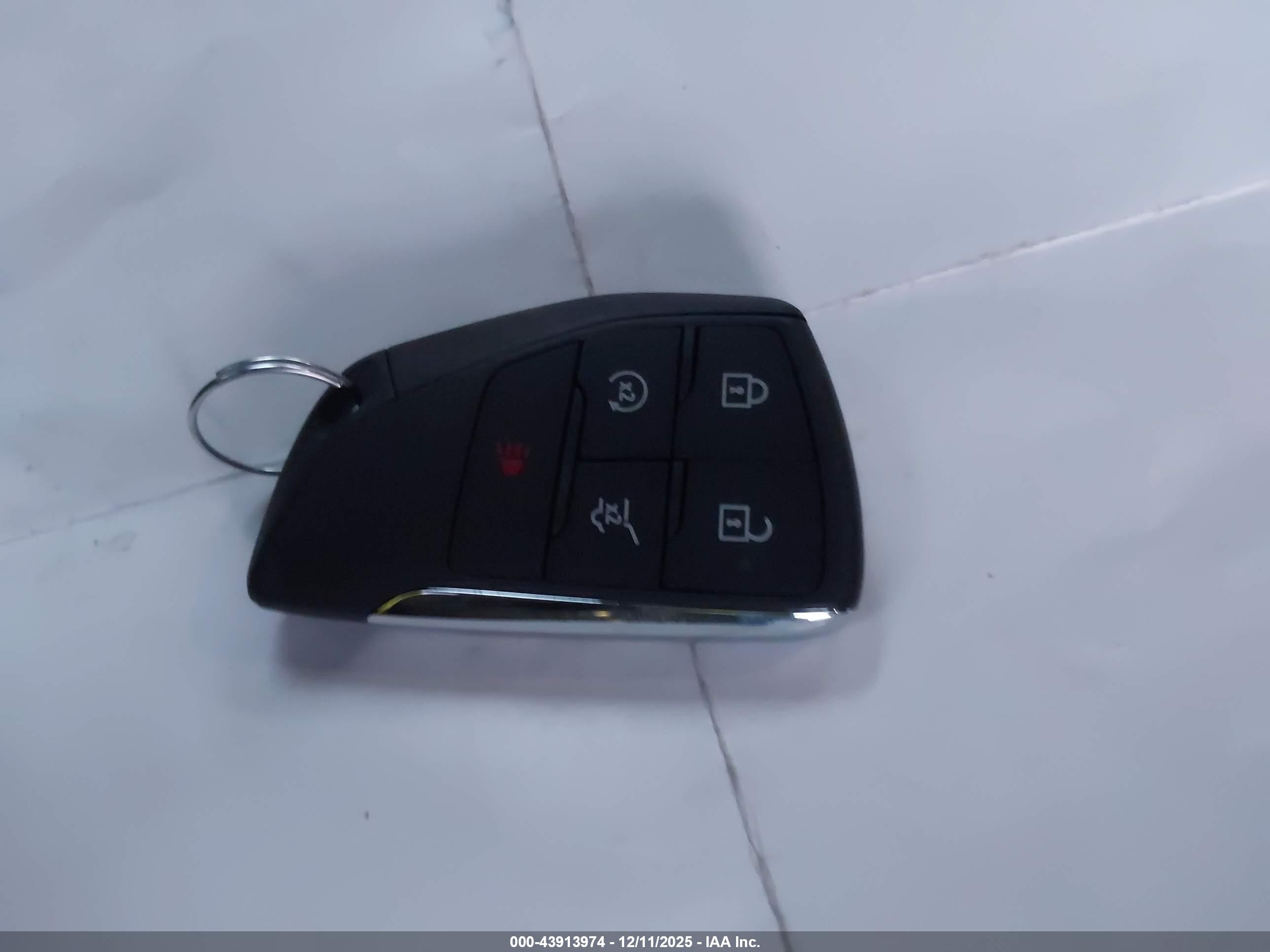 CHEVROLET EQUINOX image 11