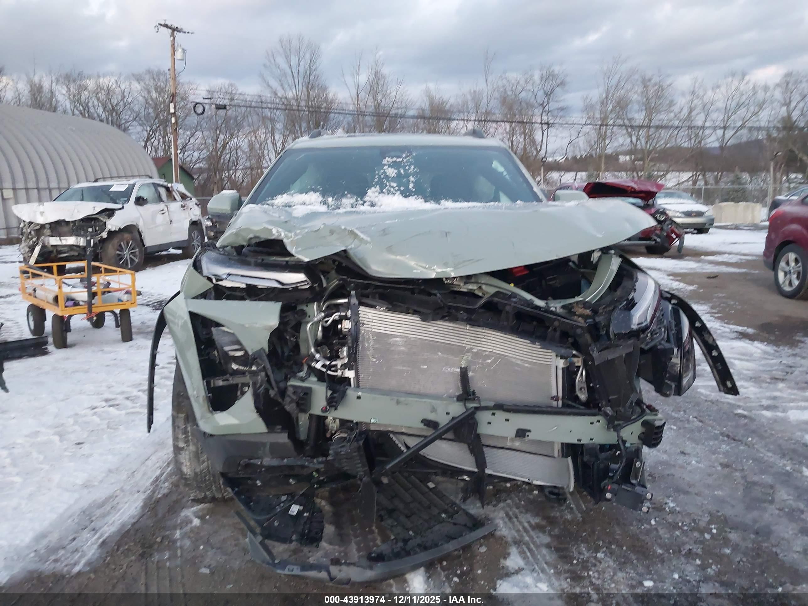 CHEVROLET EQUINOX image 6