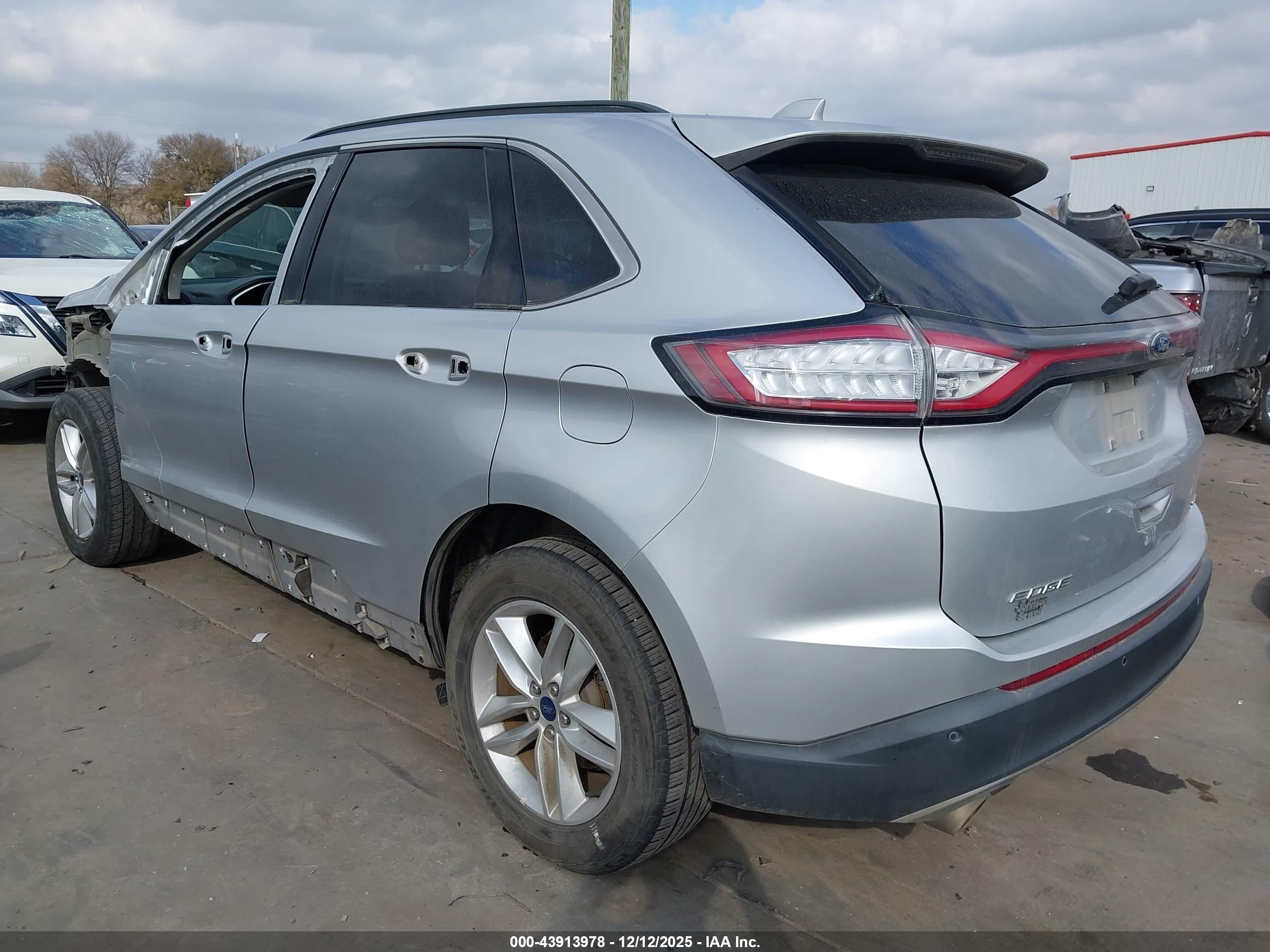 FORD EDGE image 3