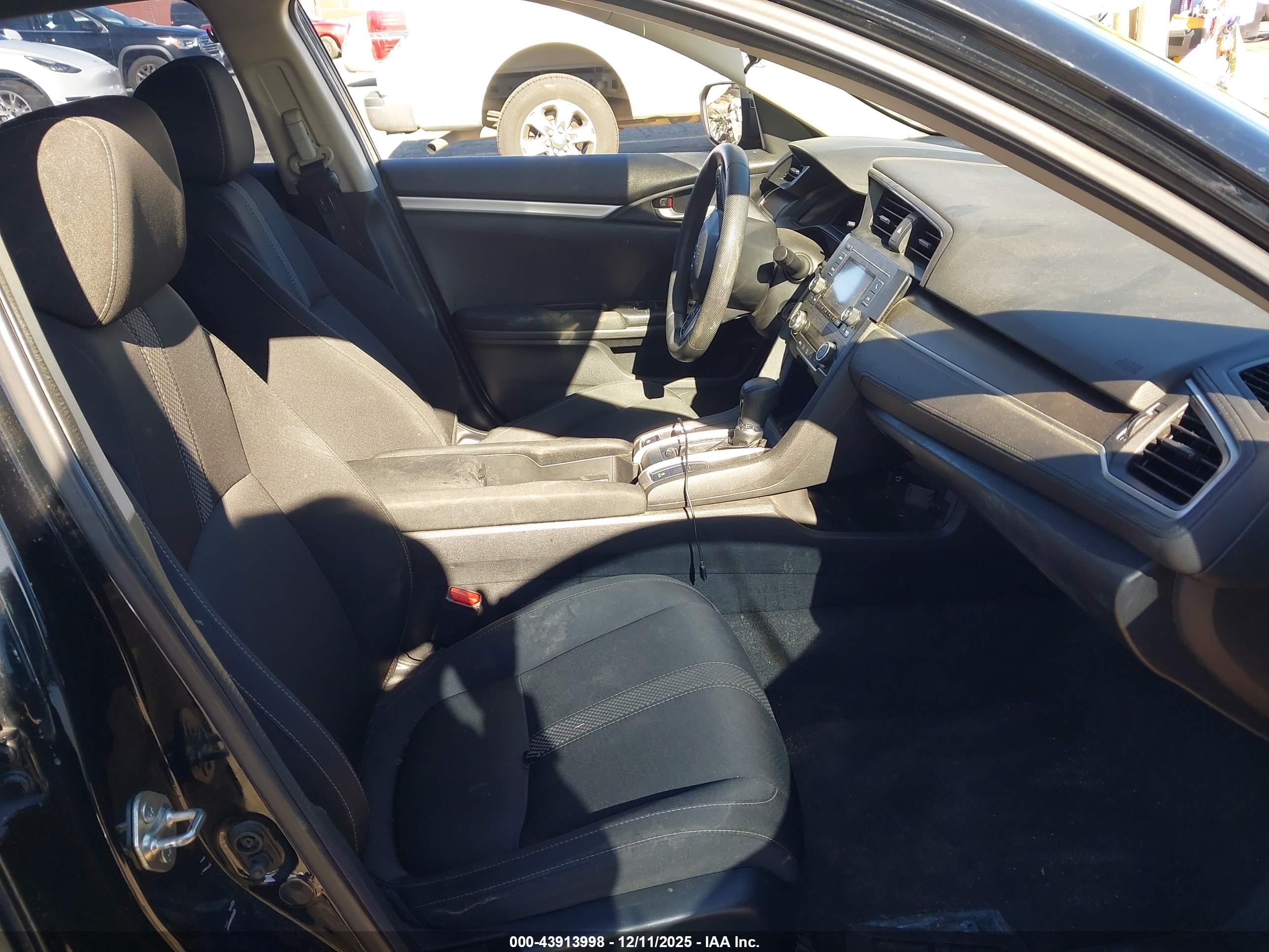 HONDA CIVIC image 5