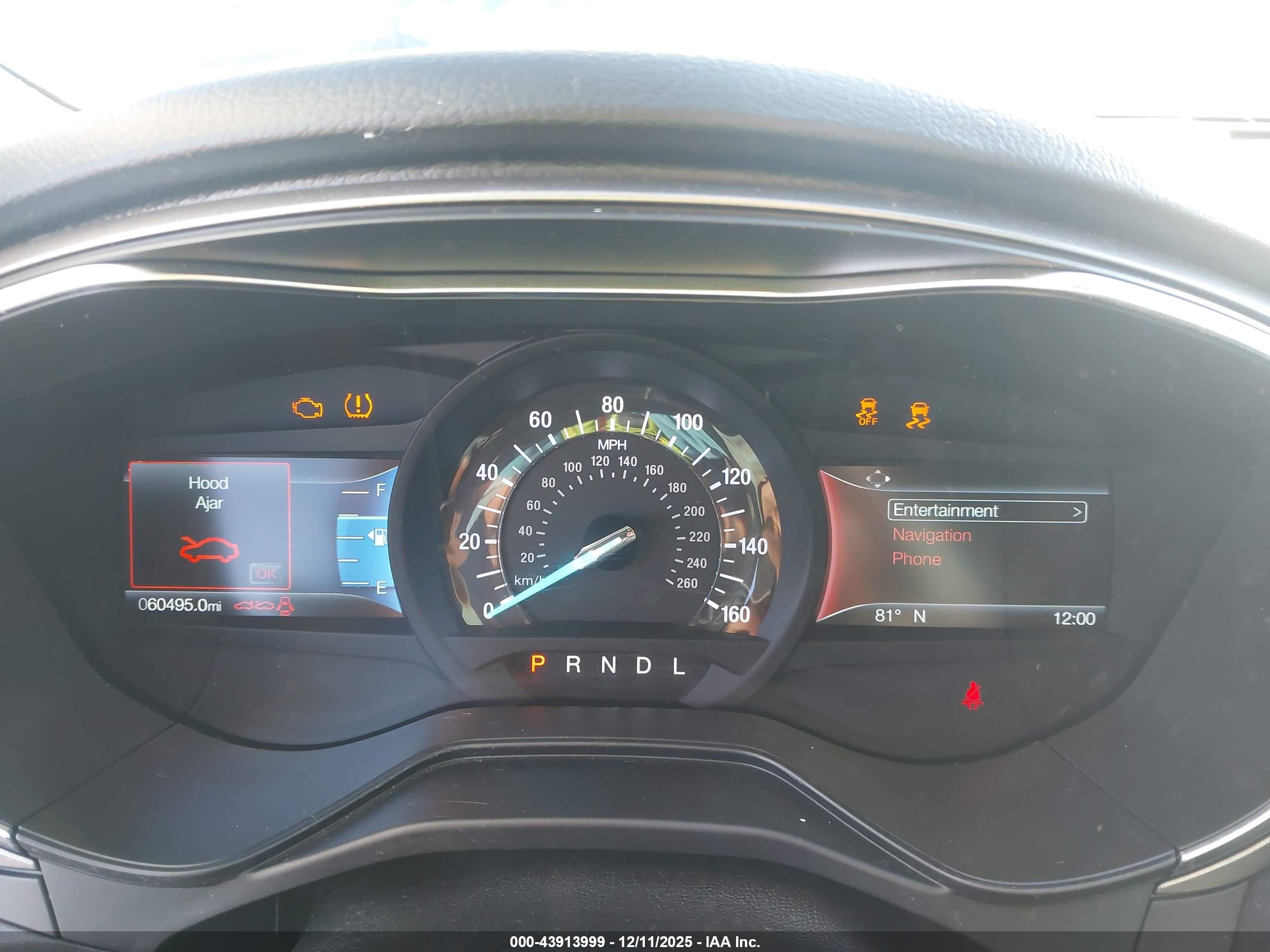 FORD FUSION image 7