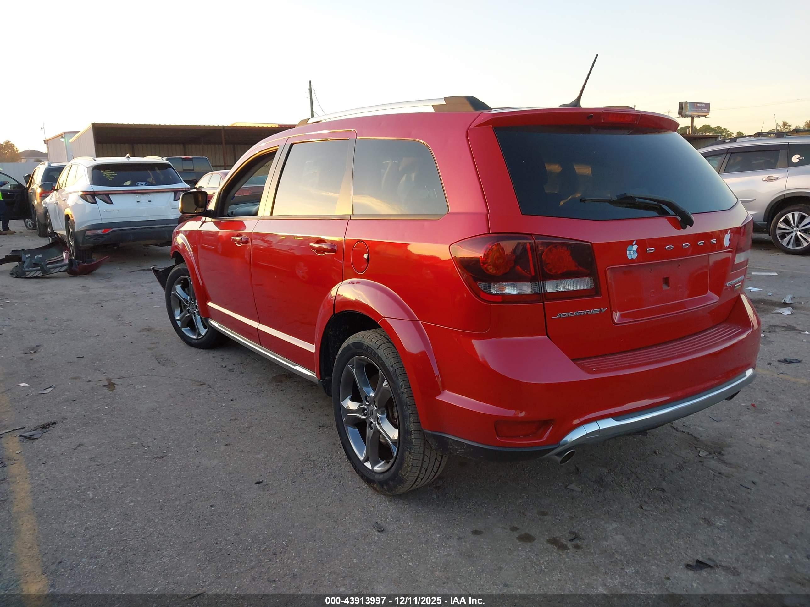DODGE JOURNEY image 3