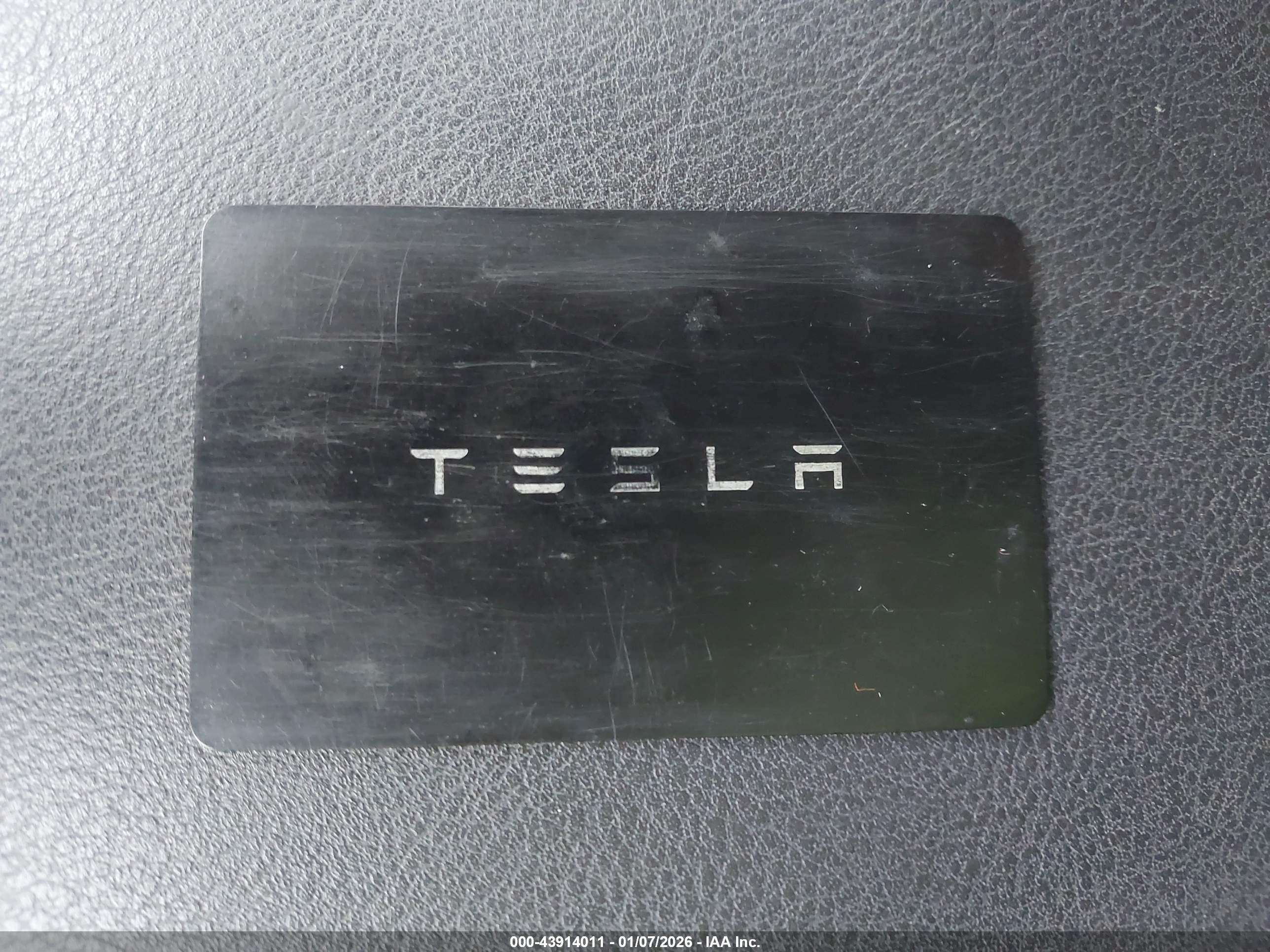 TESLA MODEL image 11