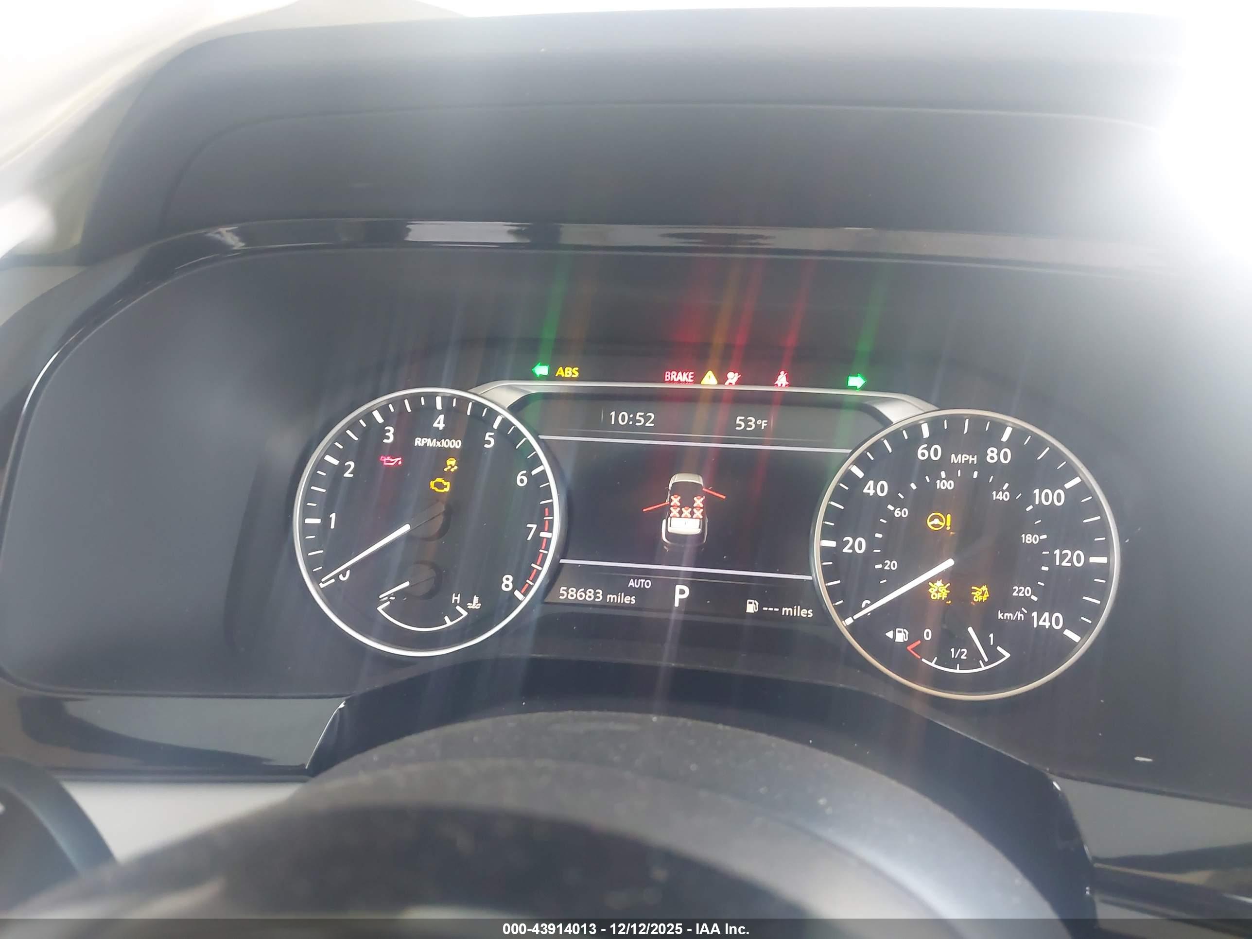 NISSAN PATHFINDER image 7