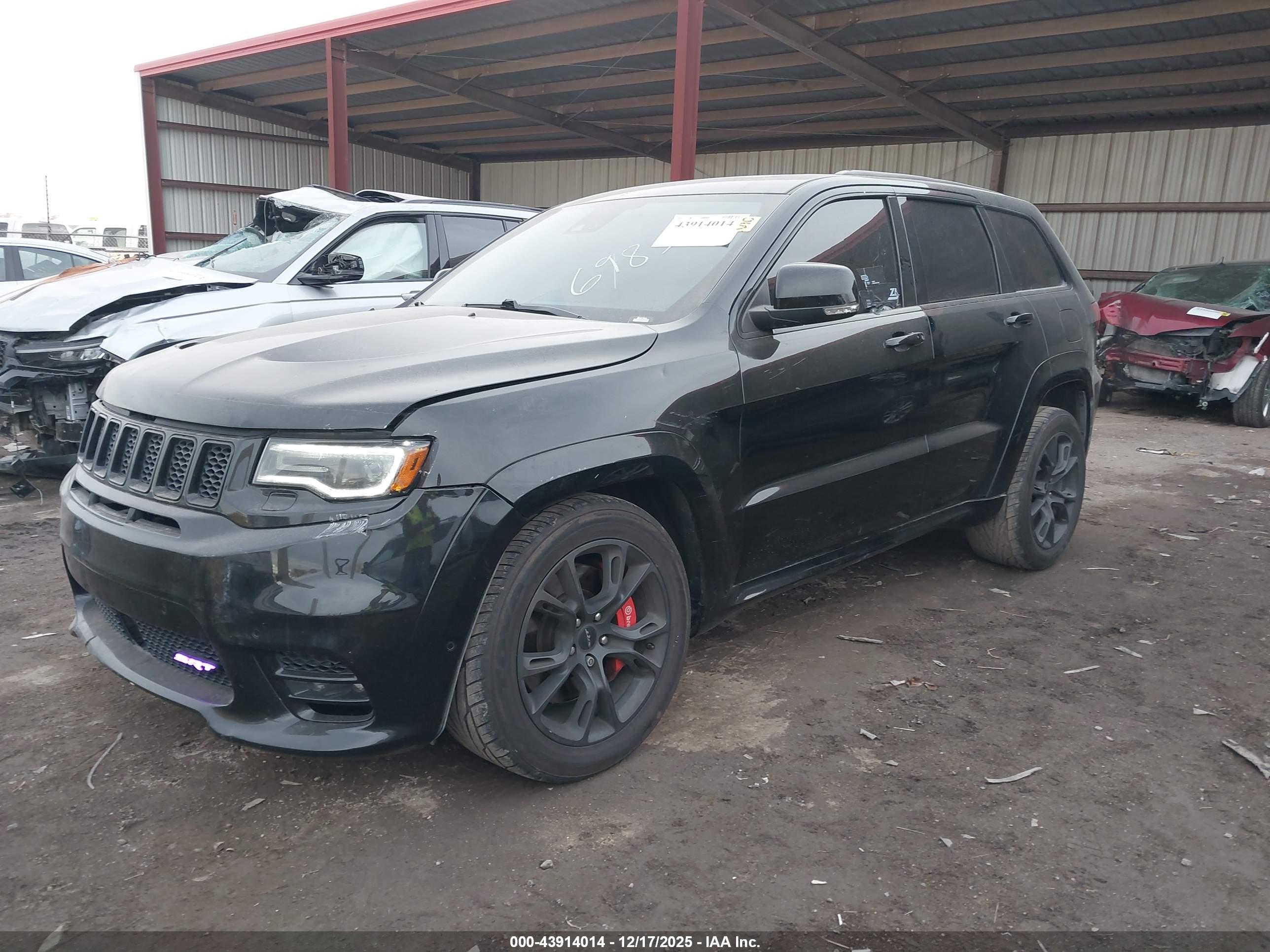 JEEP GRAND image 2