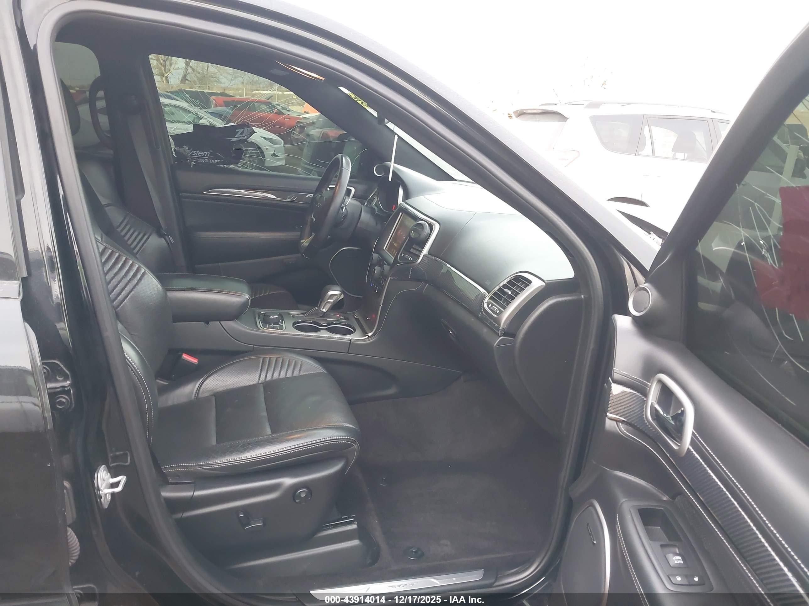 JEEP GRAND image 5