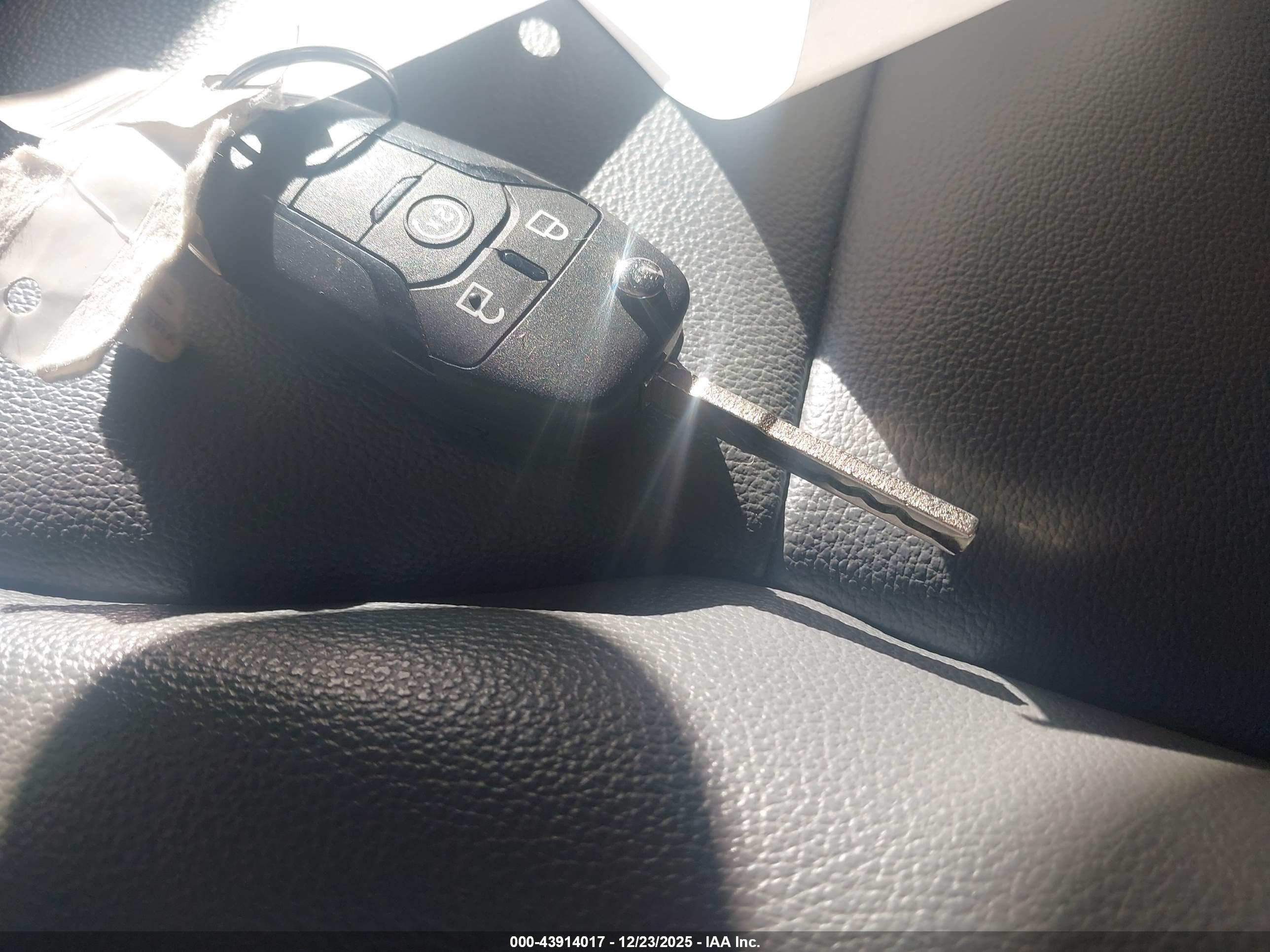 FORD F-350 image 11