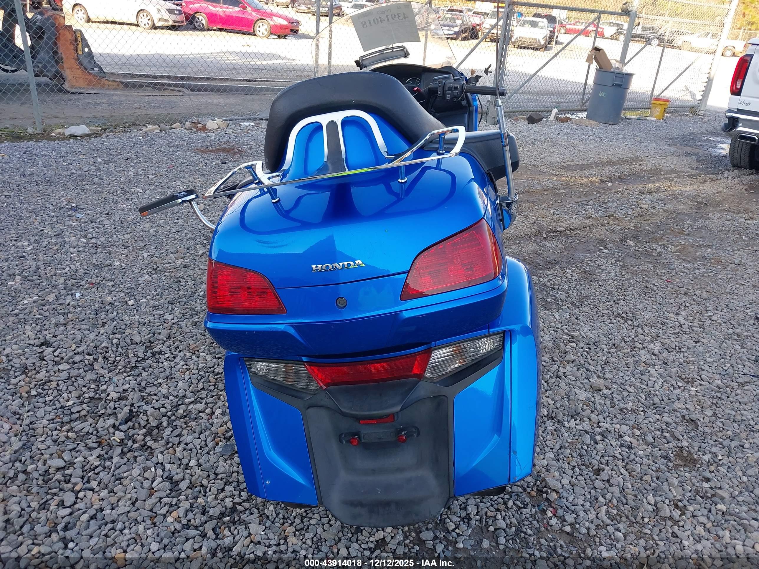 HONDA GL1800 image 6