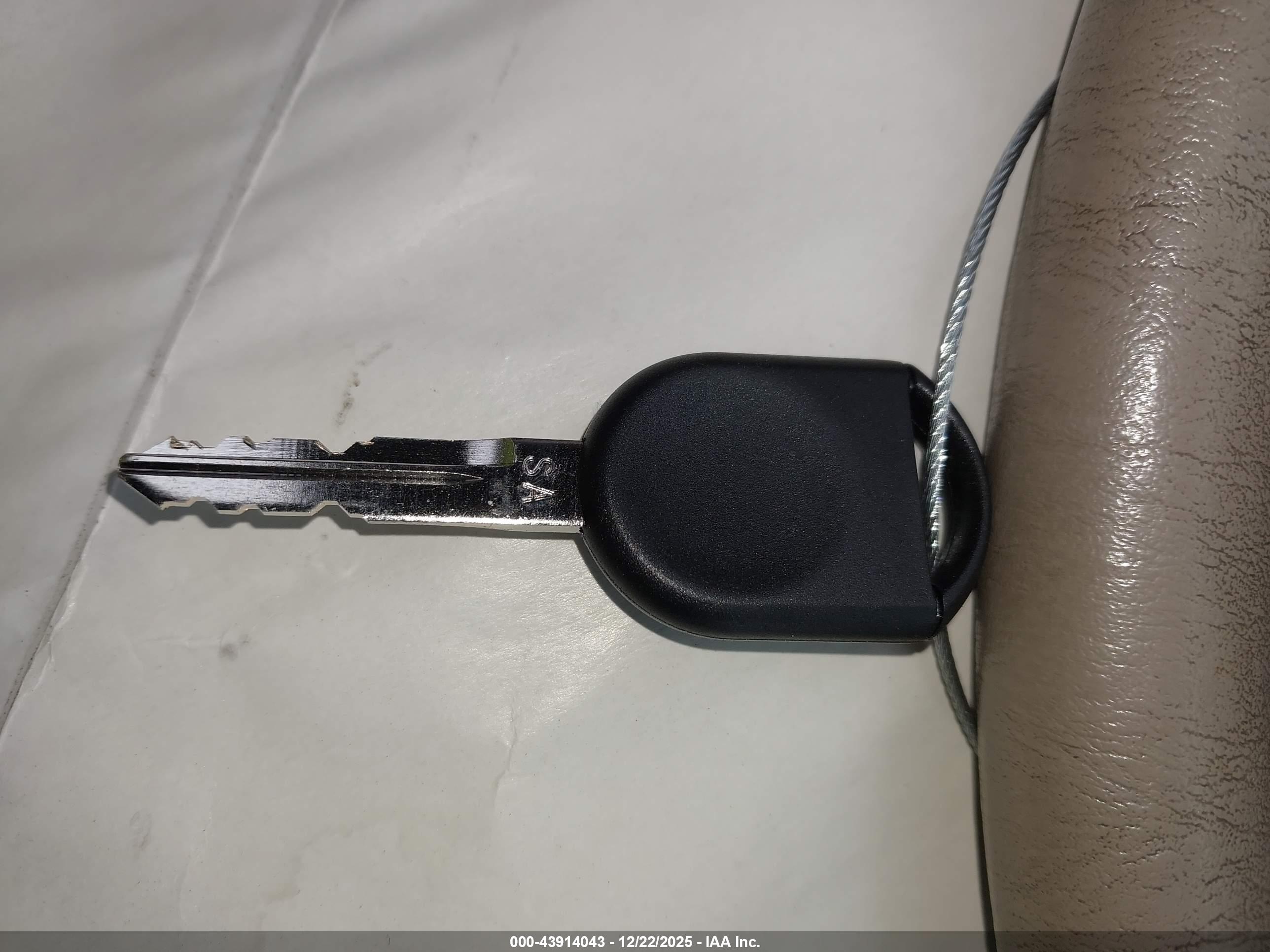 FORD ESCAPE image 11