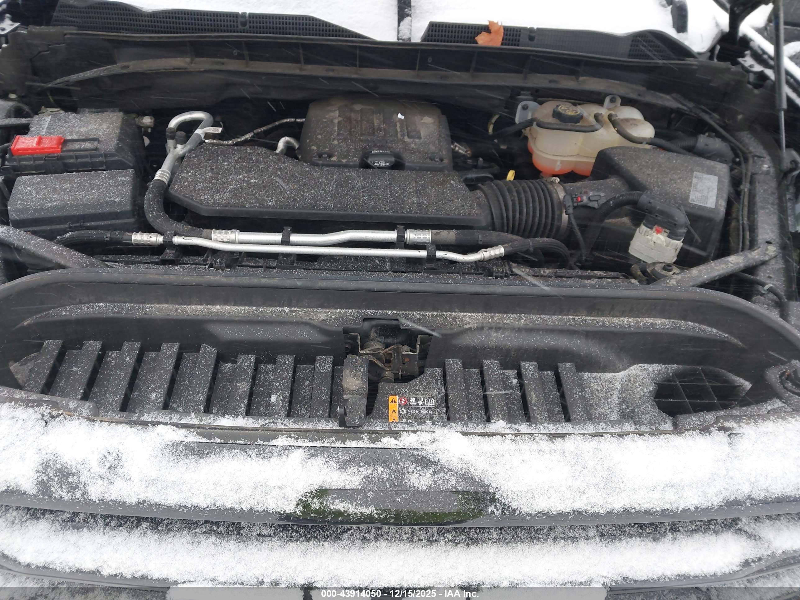 GMC SIERRA image 10