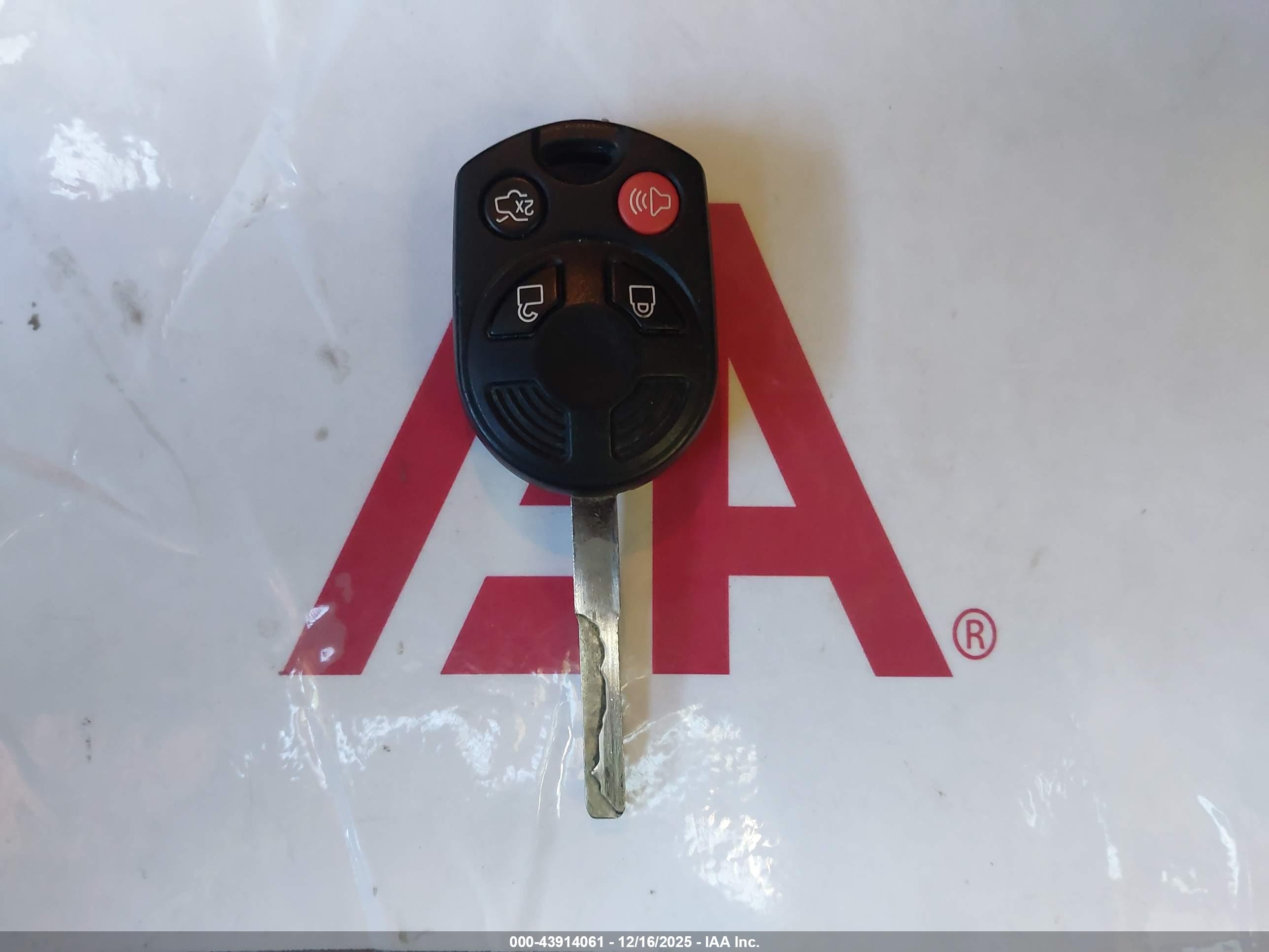 FORD FOCUS image 11
