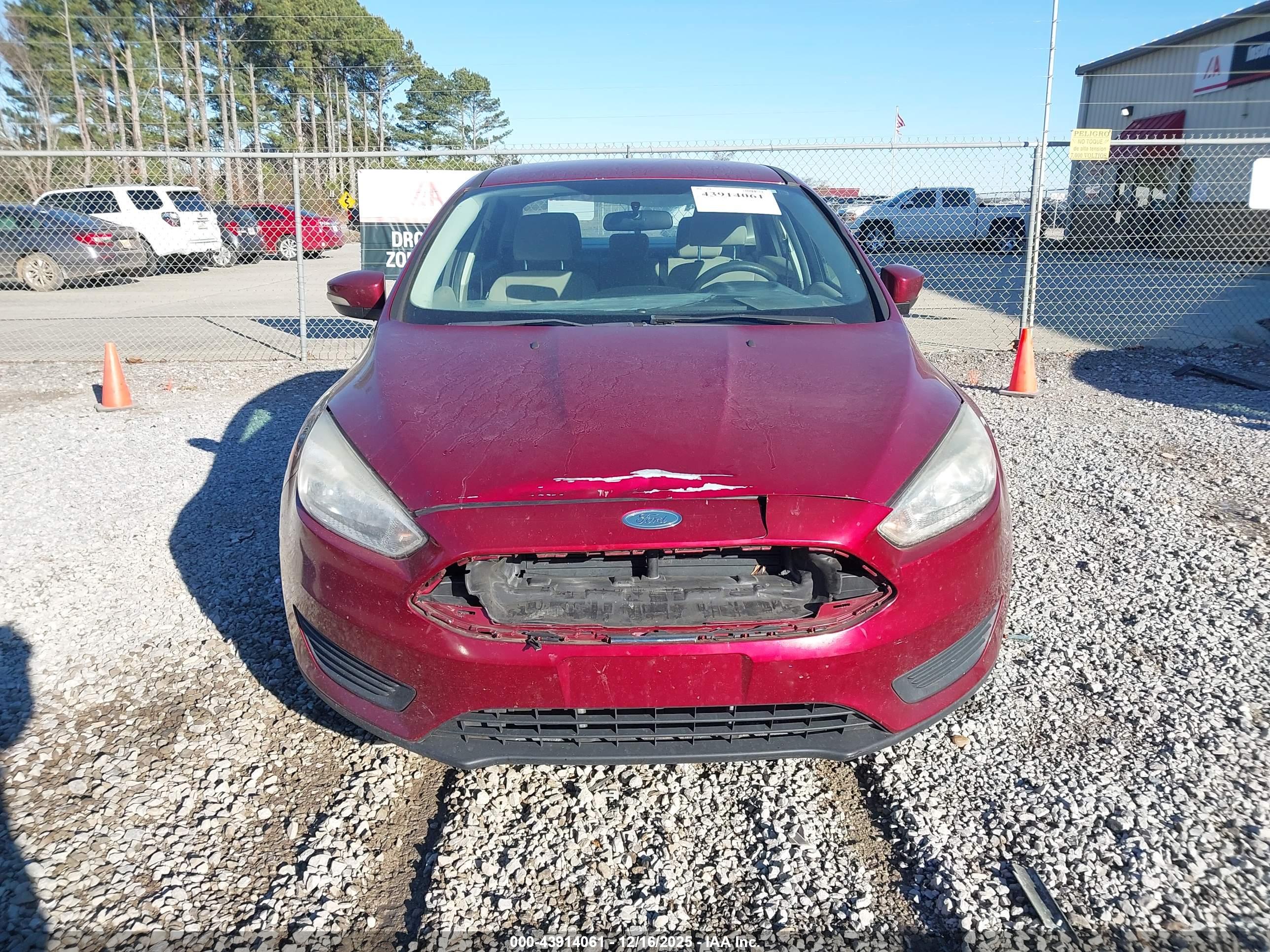 FORD FOCUS image 6