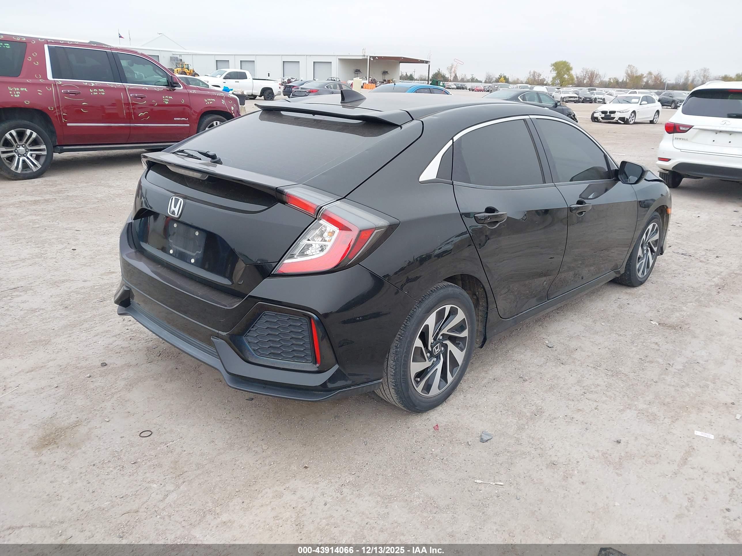 HONDA CIVIC image 4