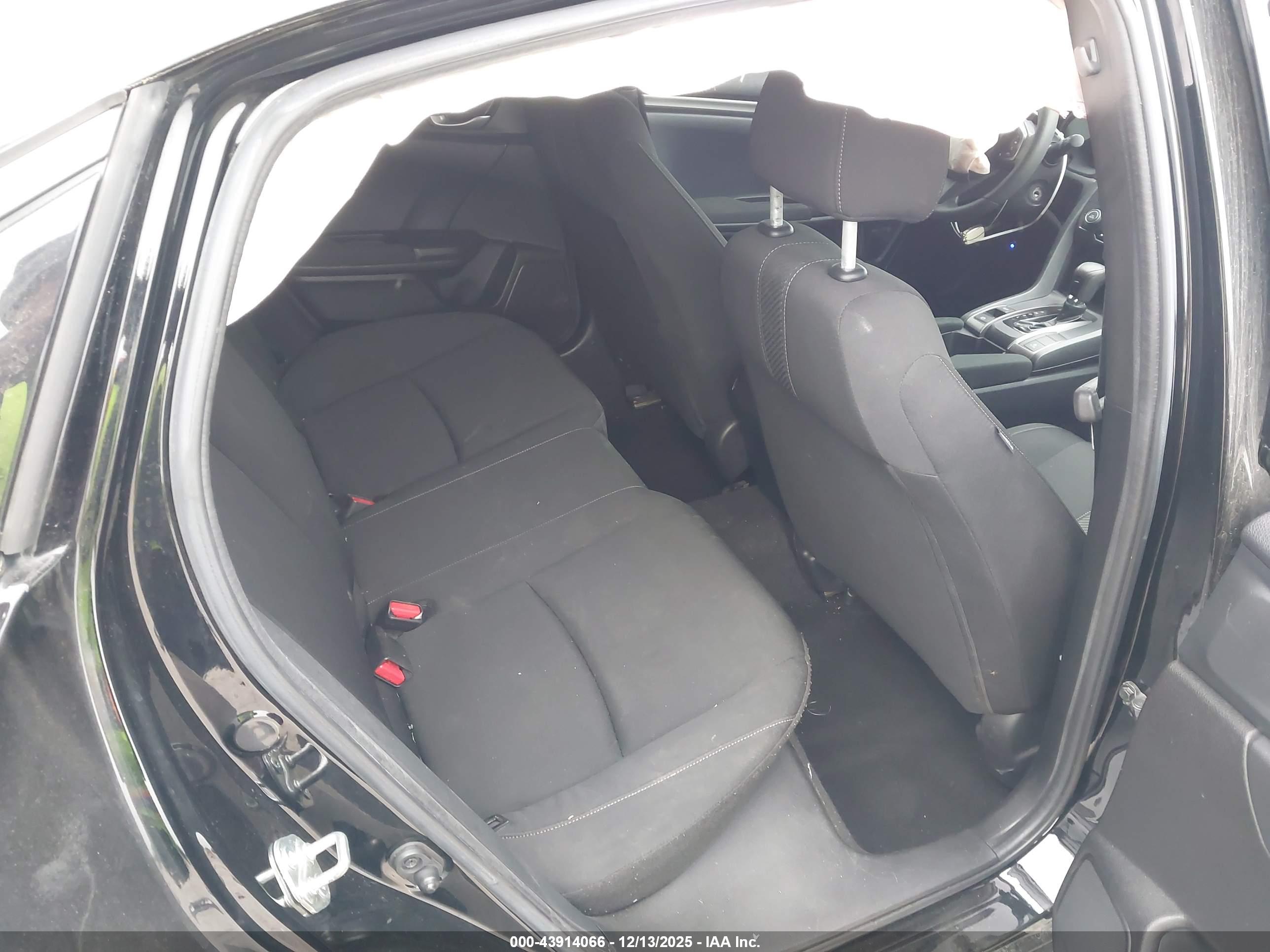 HONDA CIVIC image 8
