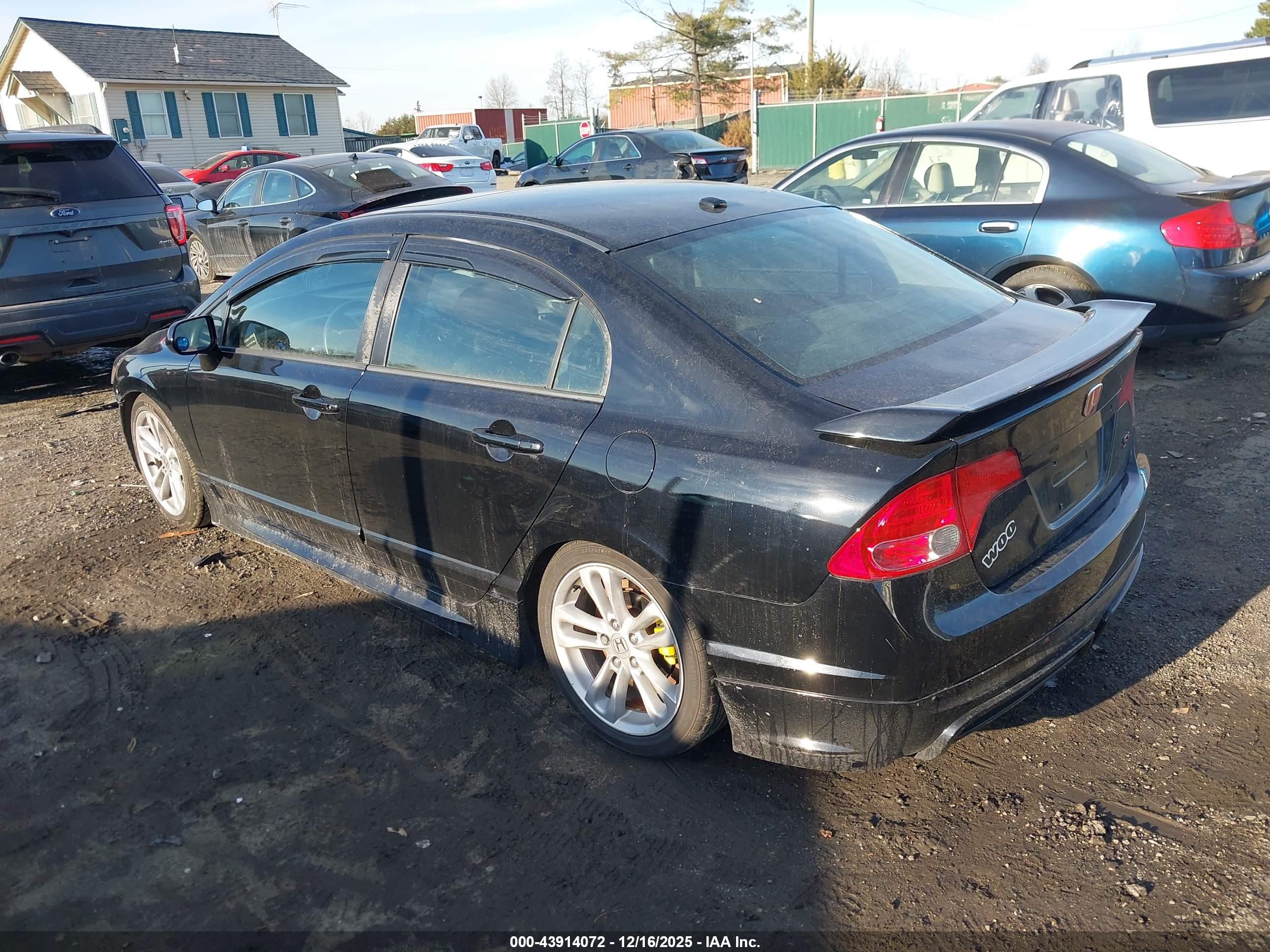 HONDA CIVIC image 3