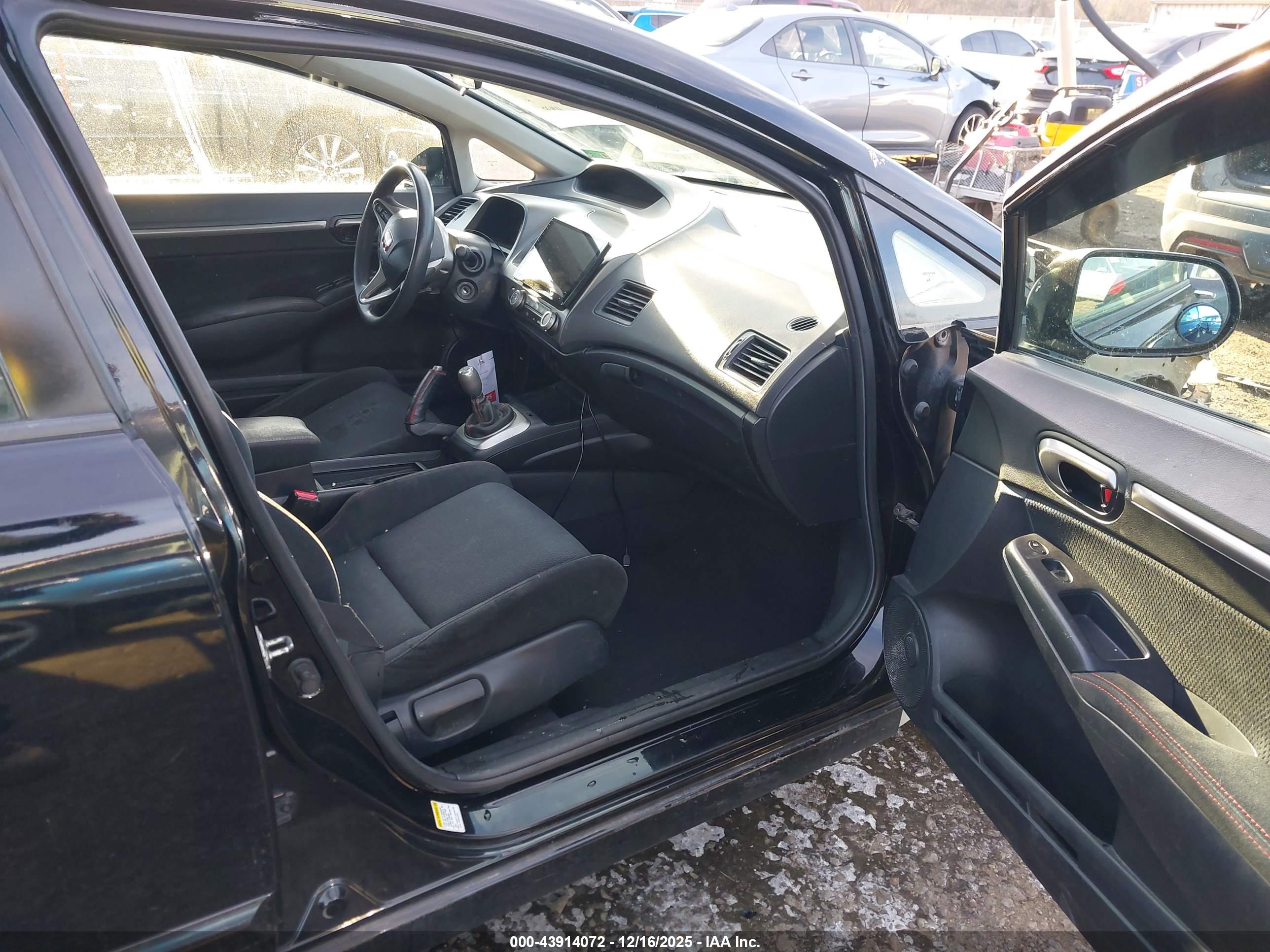 HONDA CIVIC image 5