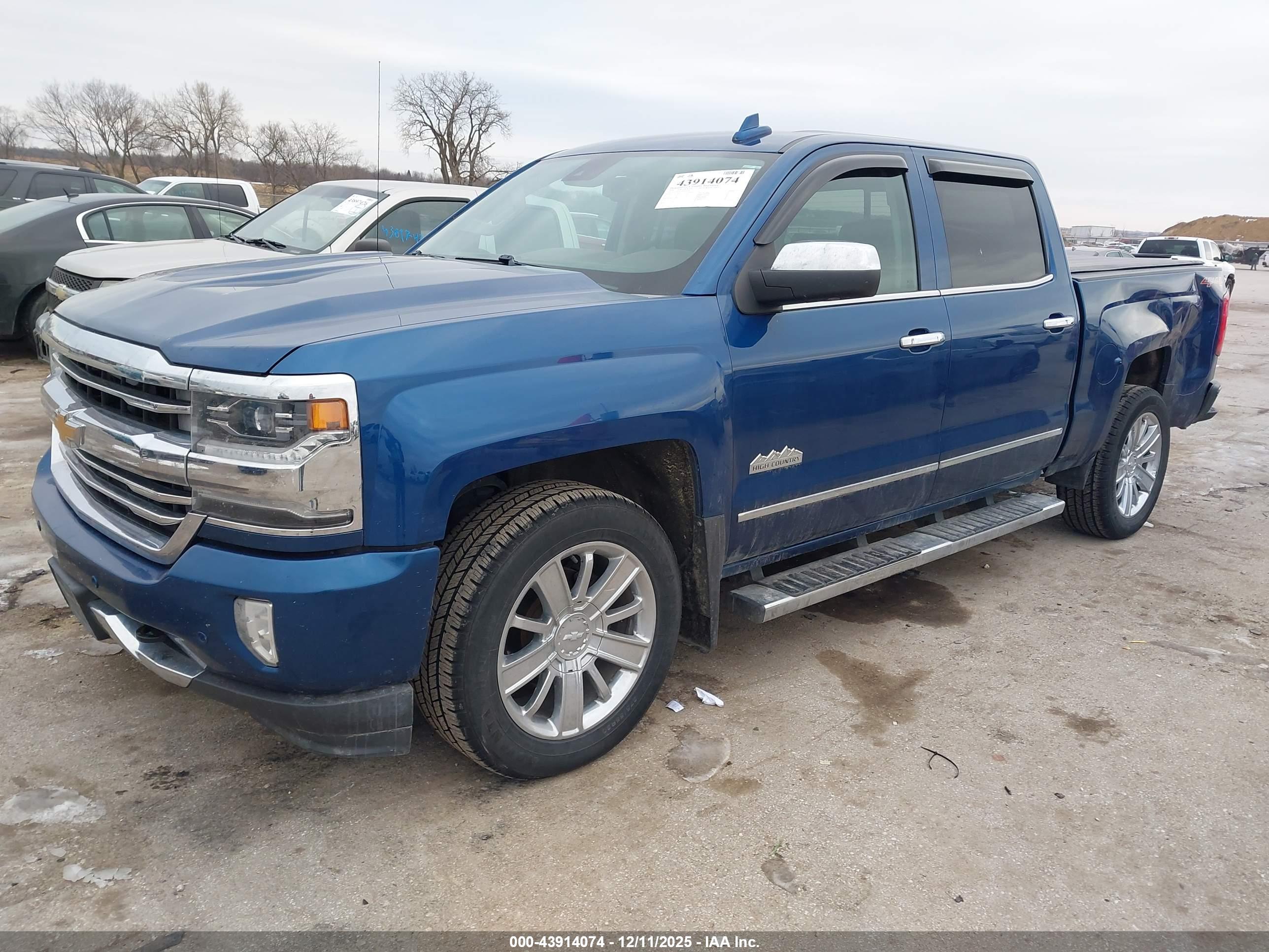 CHEVROLET SILVERADO image 2