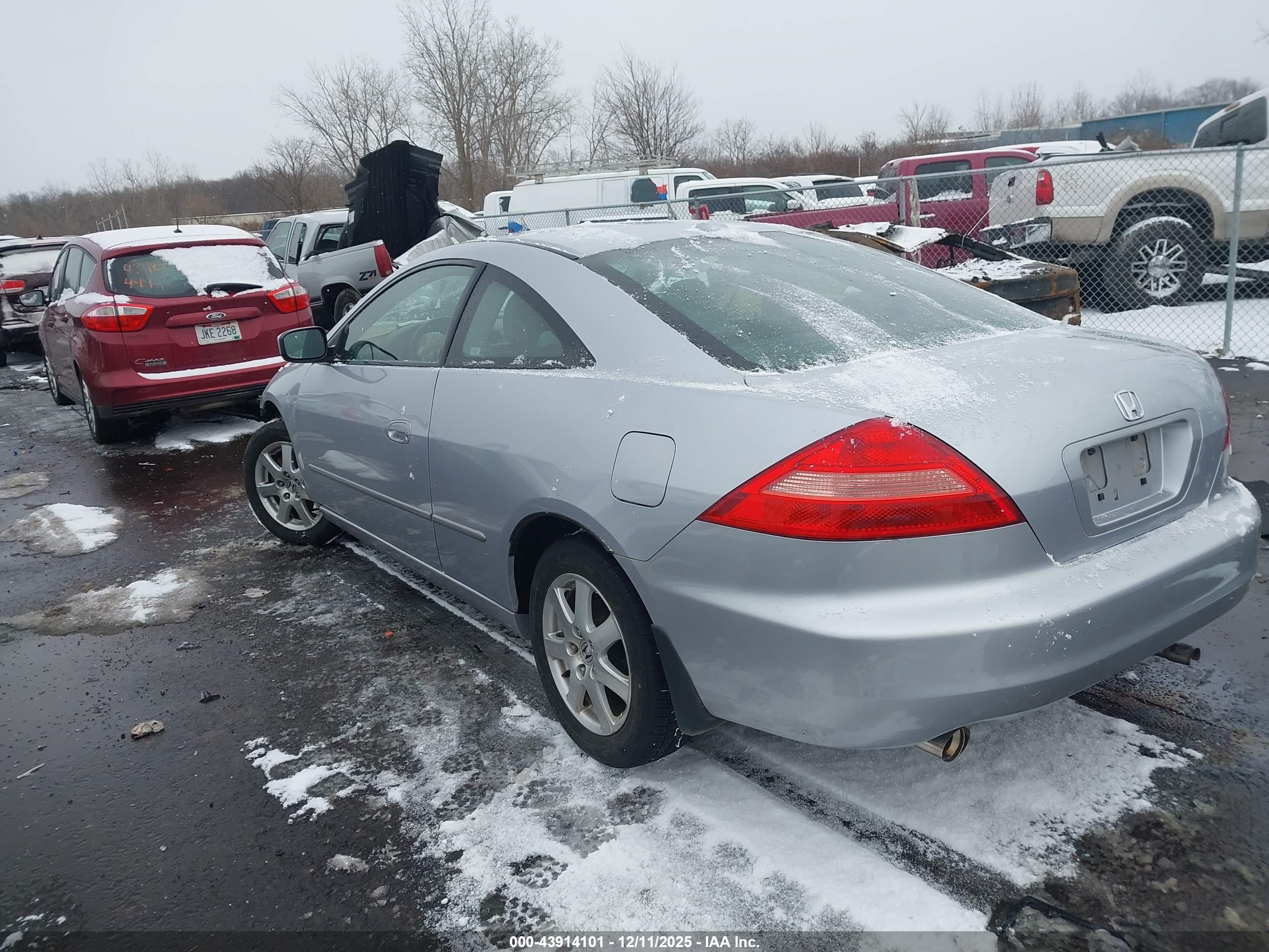 HONDA ACCORD image 3