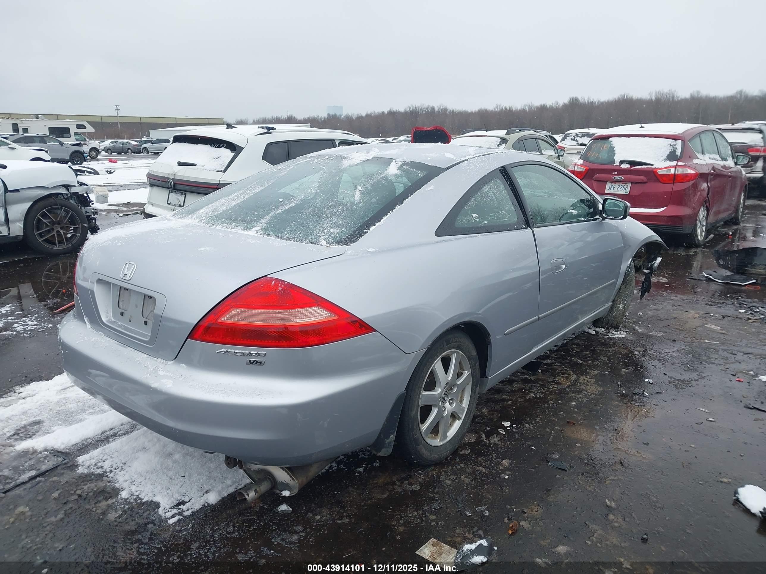 HONDA ACCORD image 4