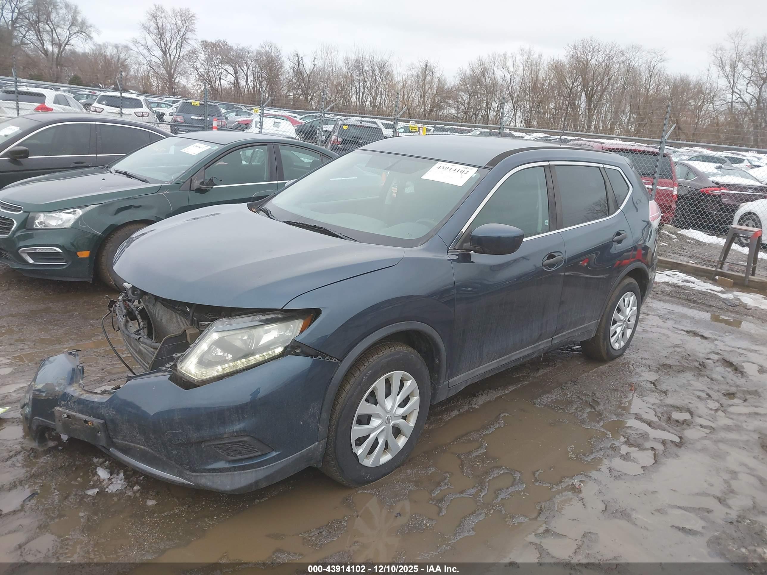 NISSAN ROGUE image 2