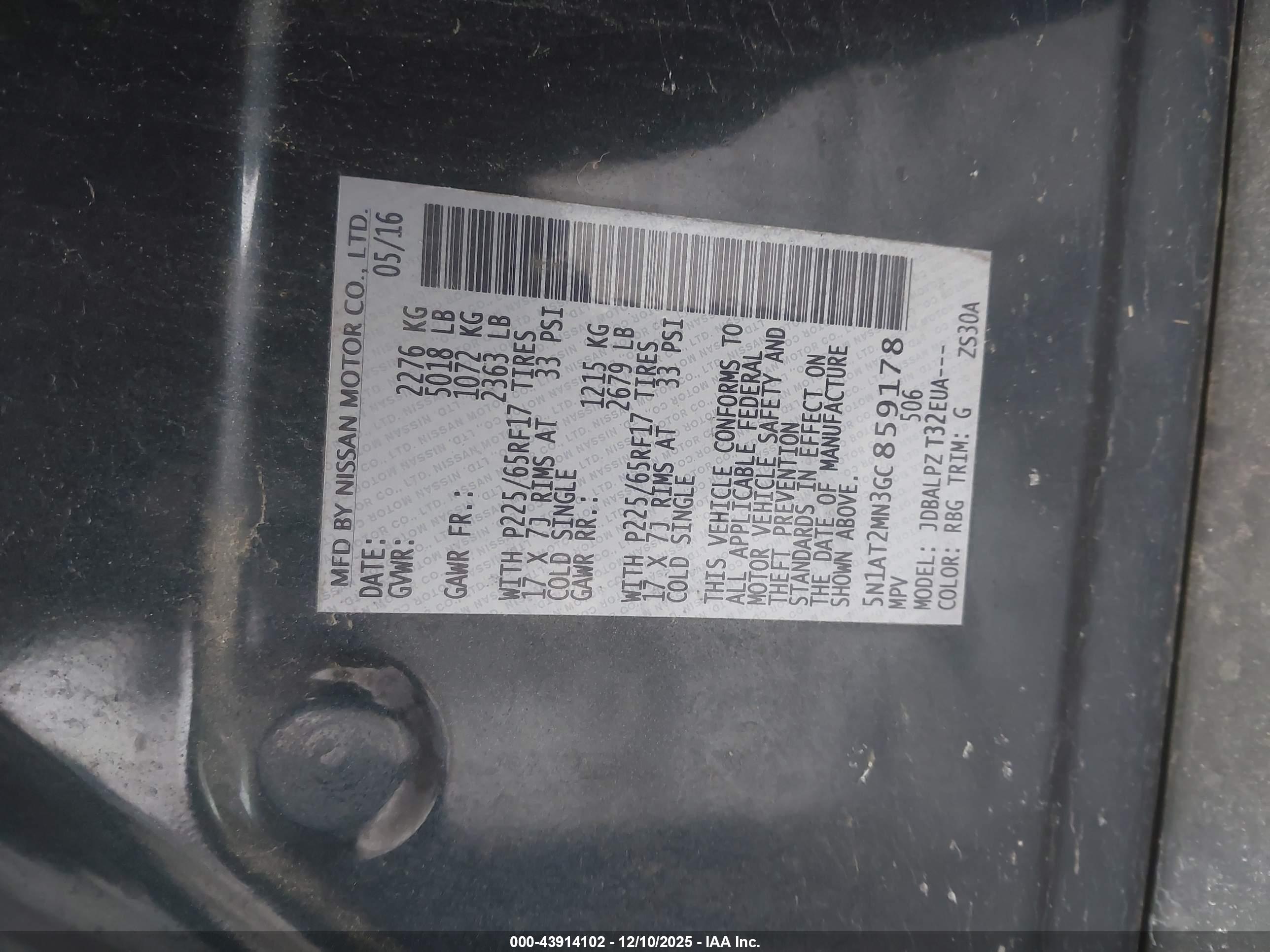 NISSAN ROGUE image 9