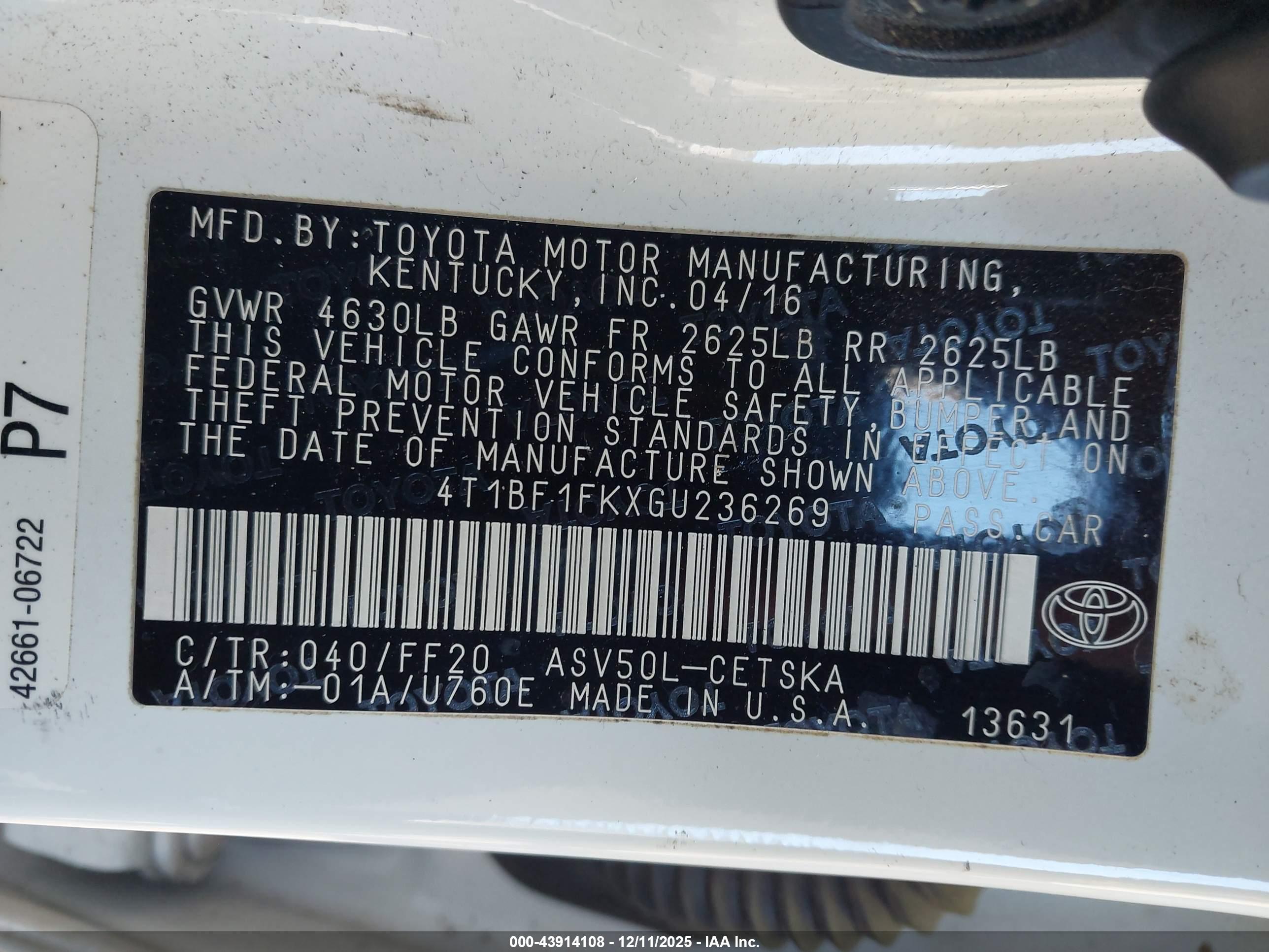 TOYOTA CAMRY image 9