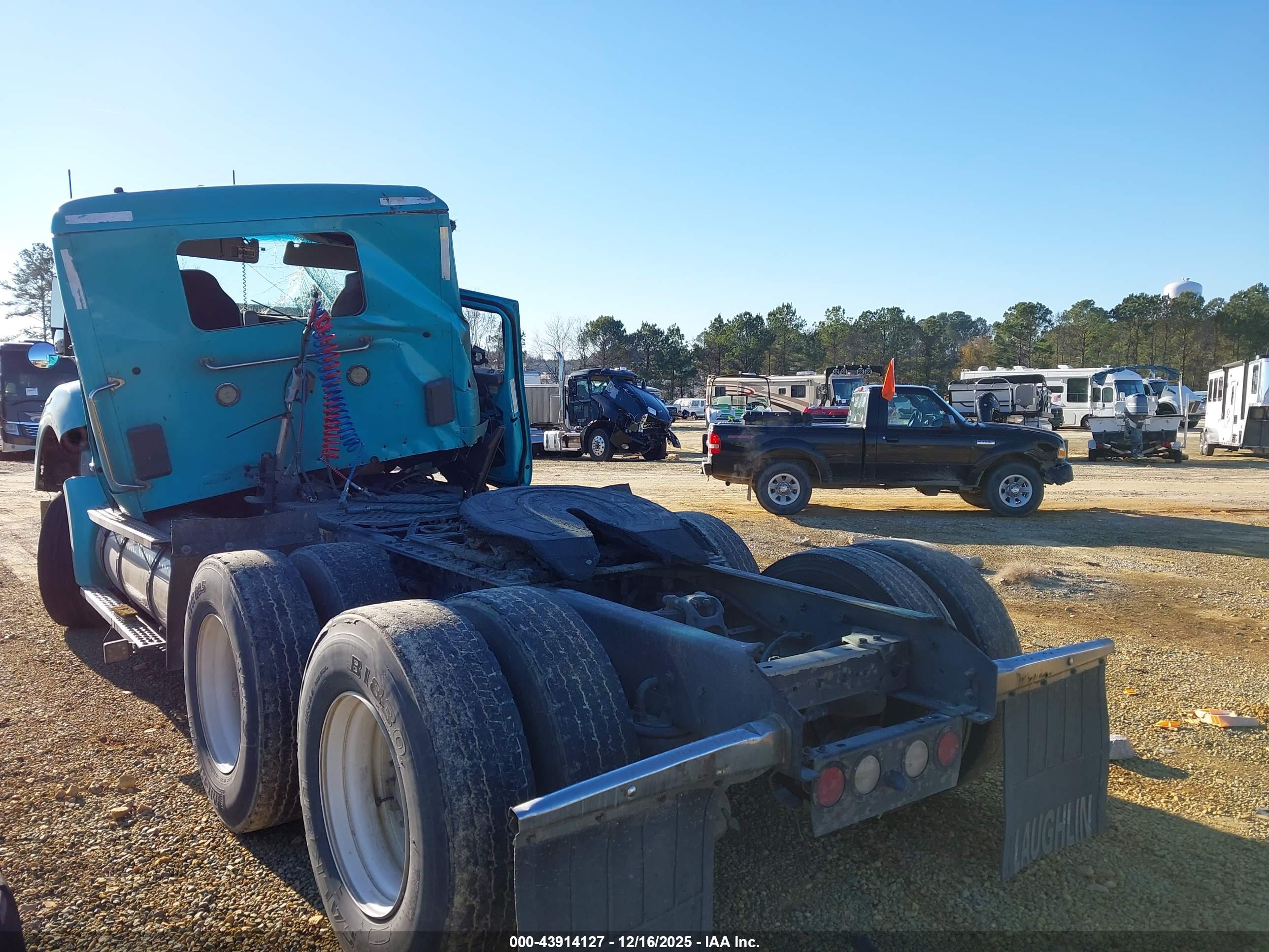KENWORTH T880 image 3