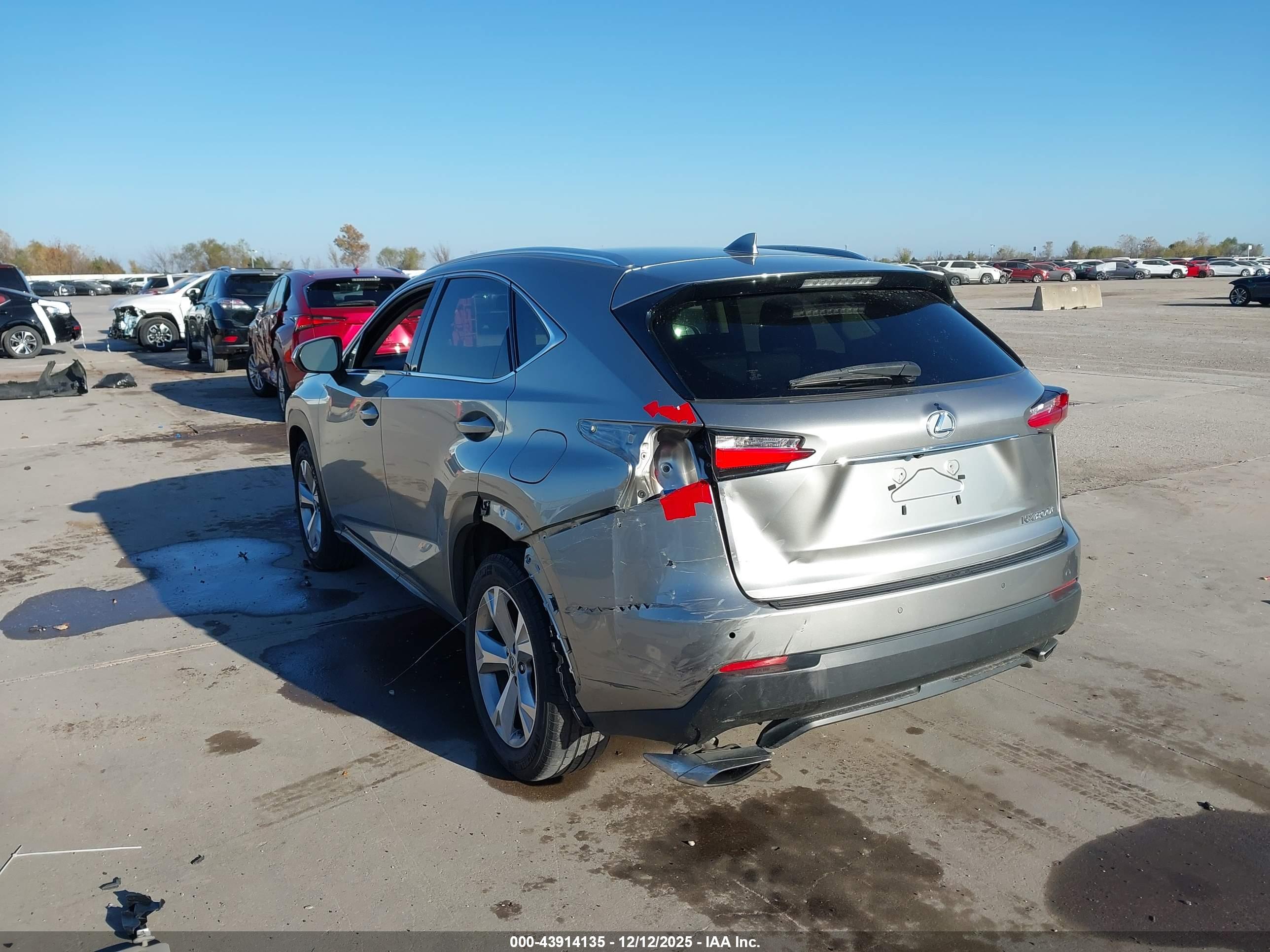 LEXUS NX image 3