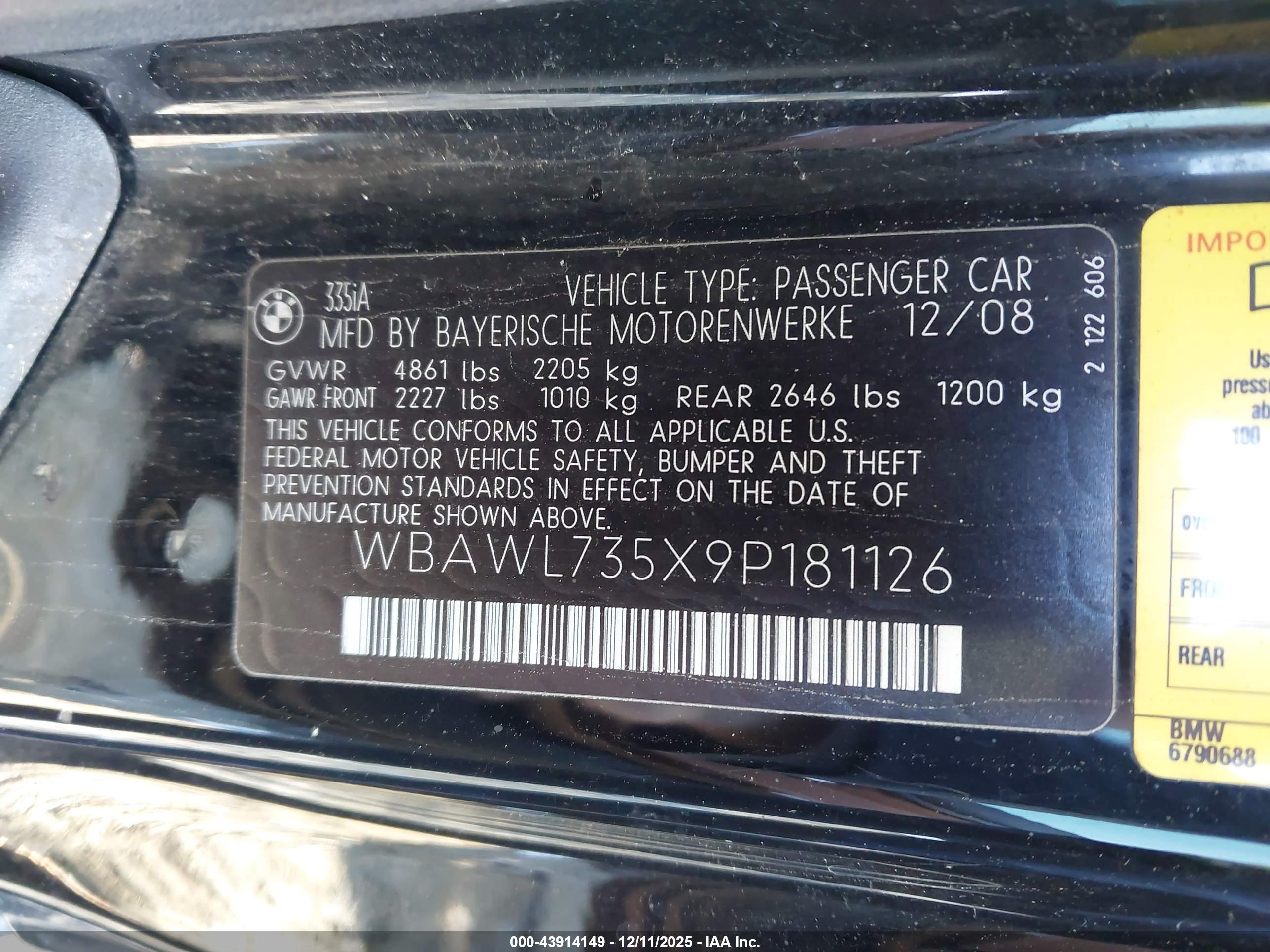BMW 335I image 9
