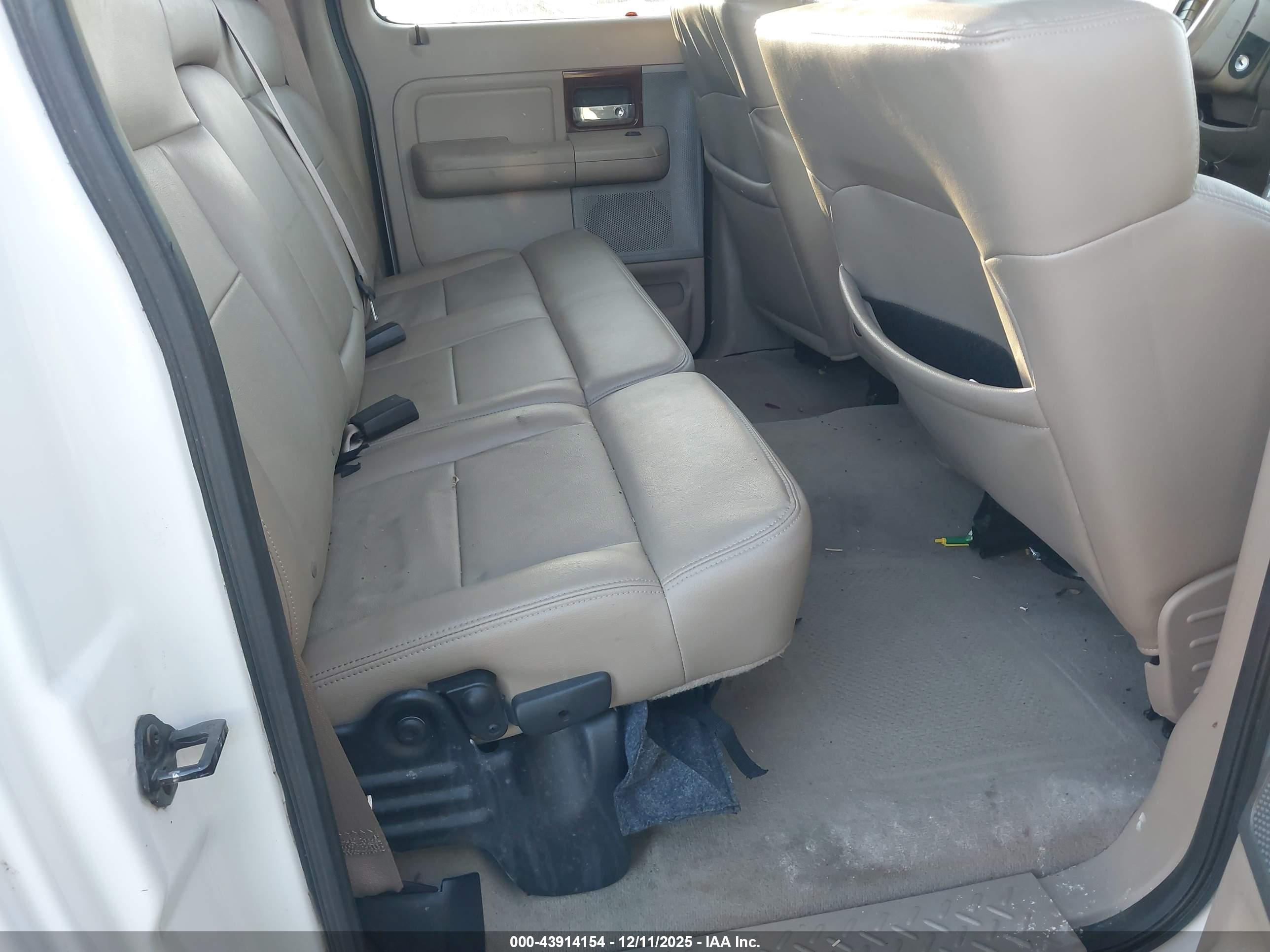 FORD F-150 image 8