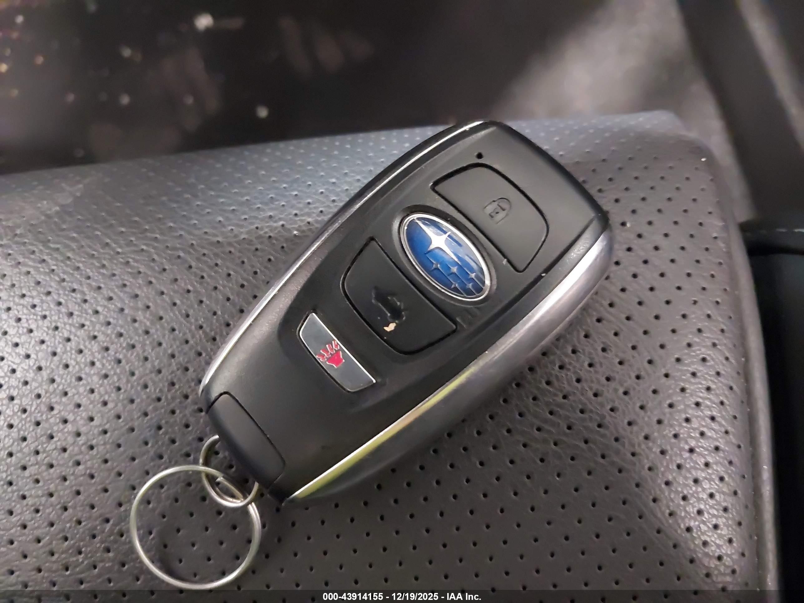 SUBARU OUTBACK image 11