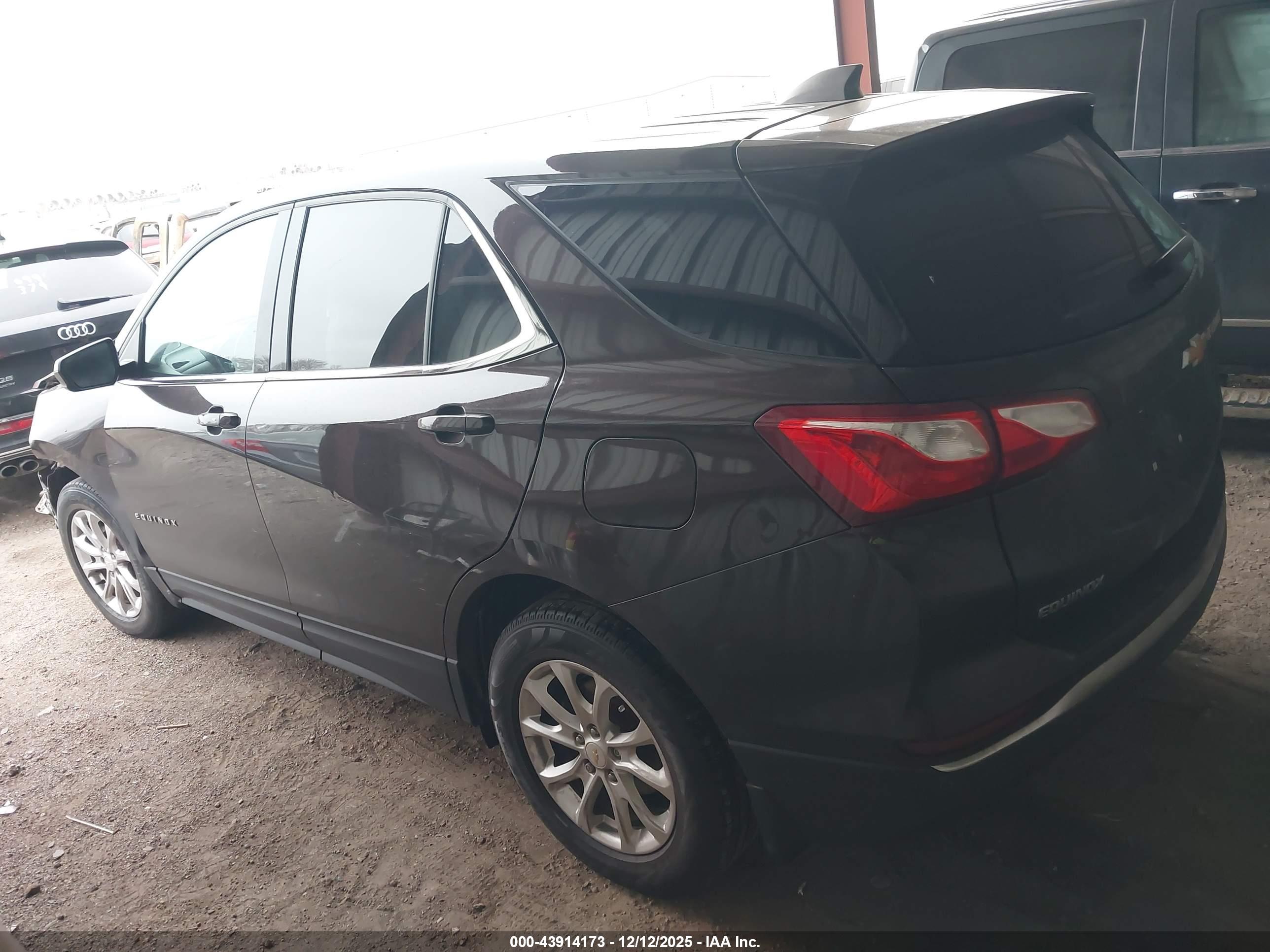 CHEVROLET EQUINOX image 3