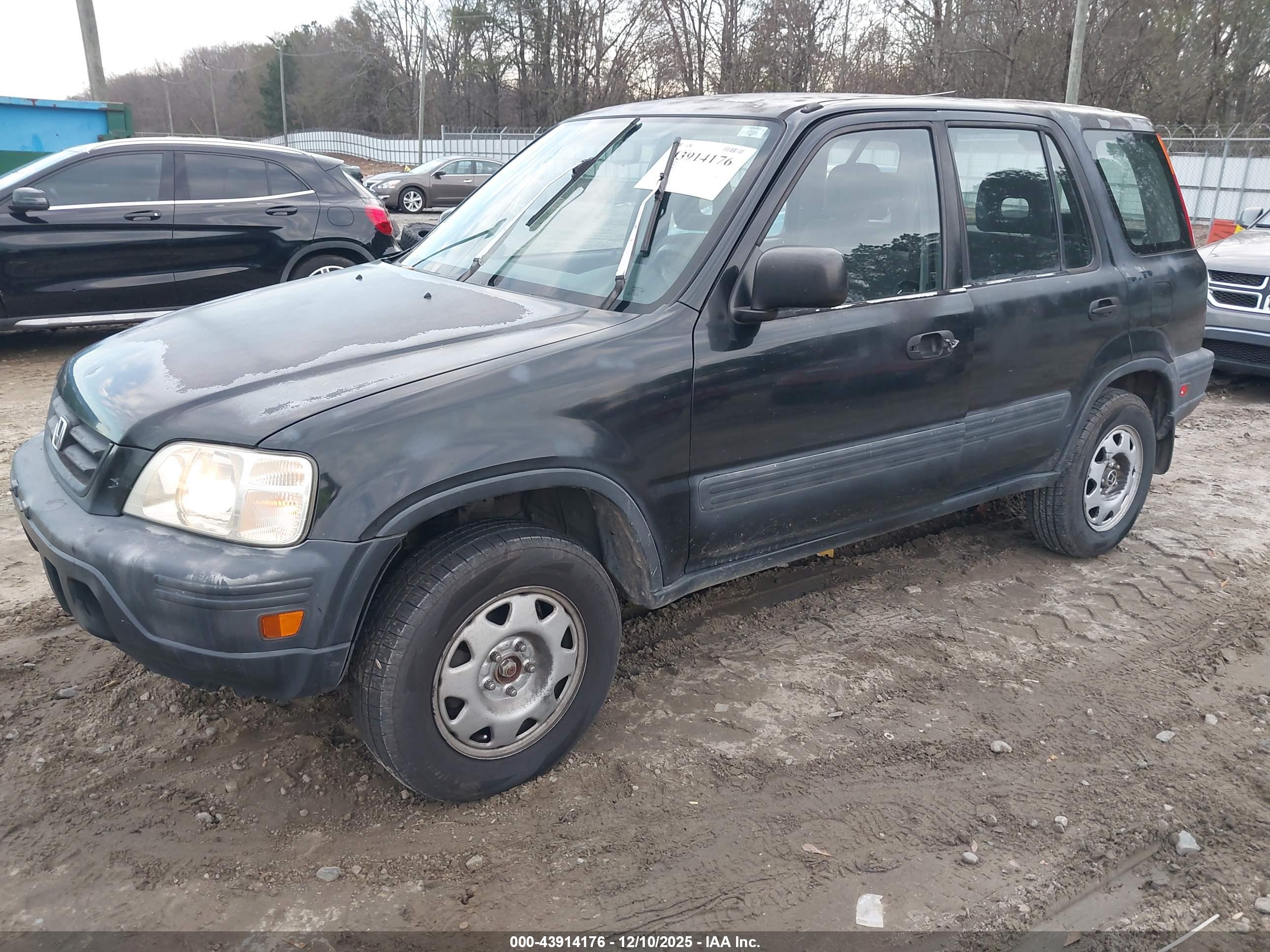 HONDA CR-V image 2