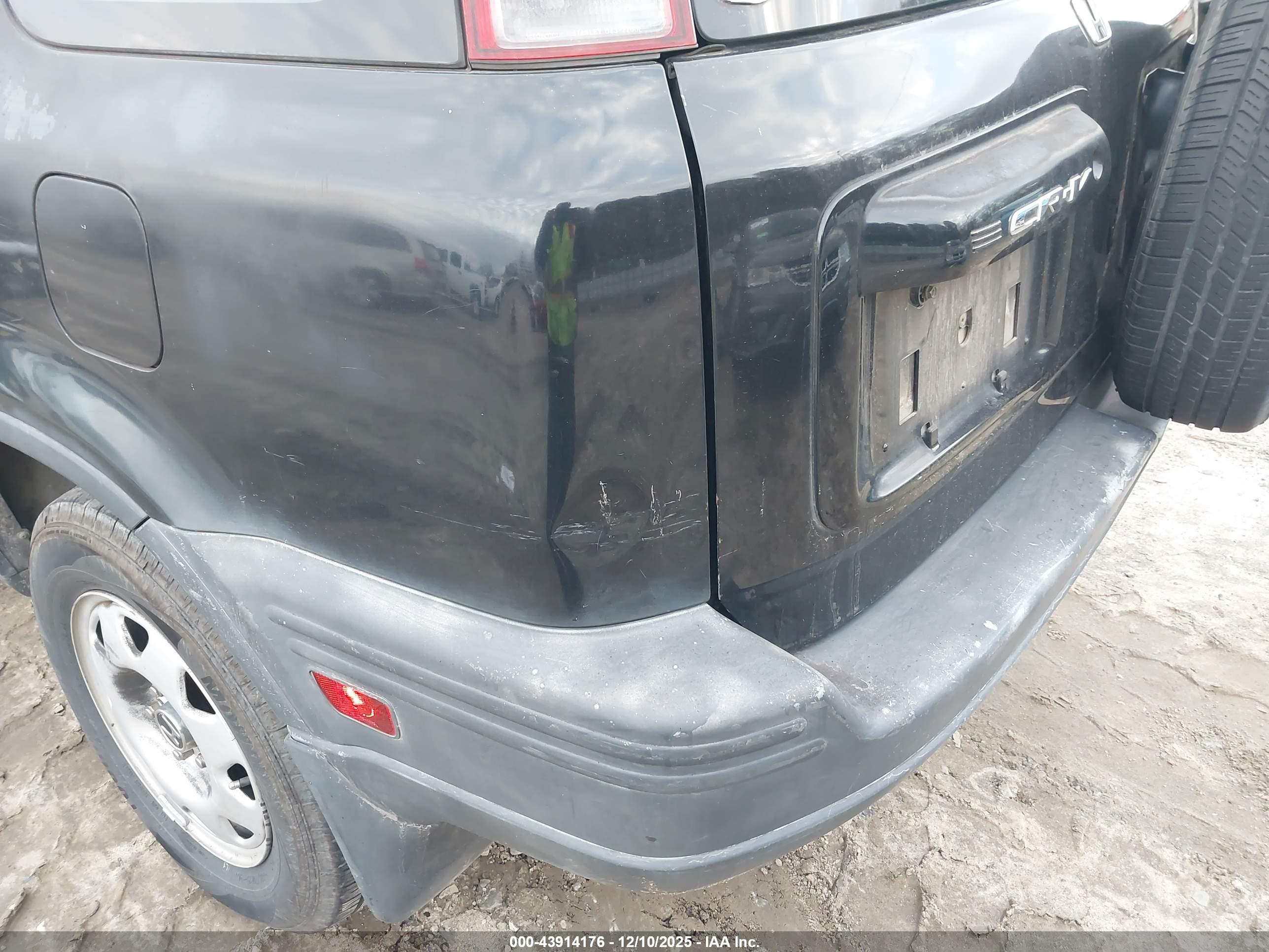 HONDA CR-V image 6