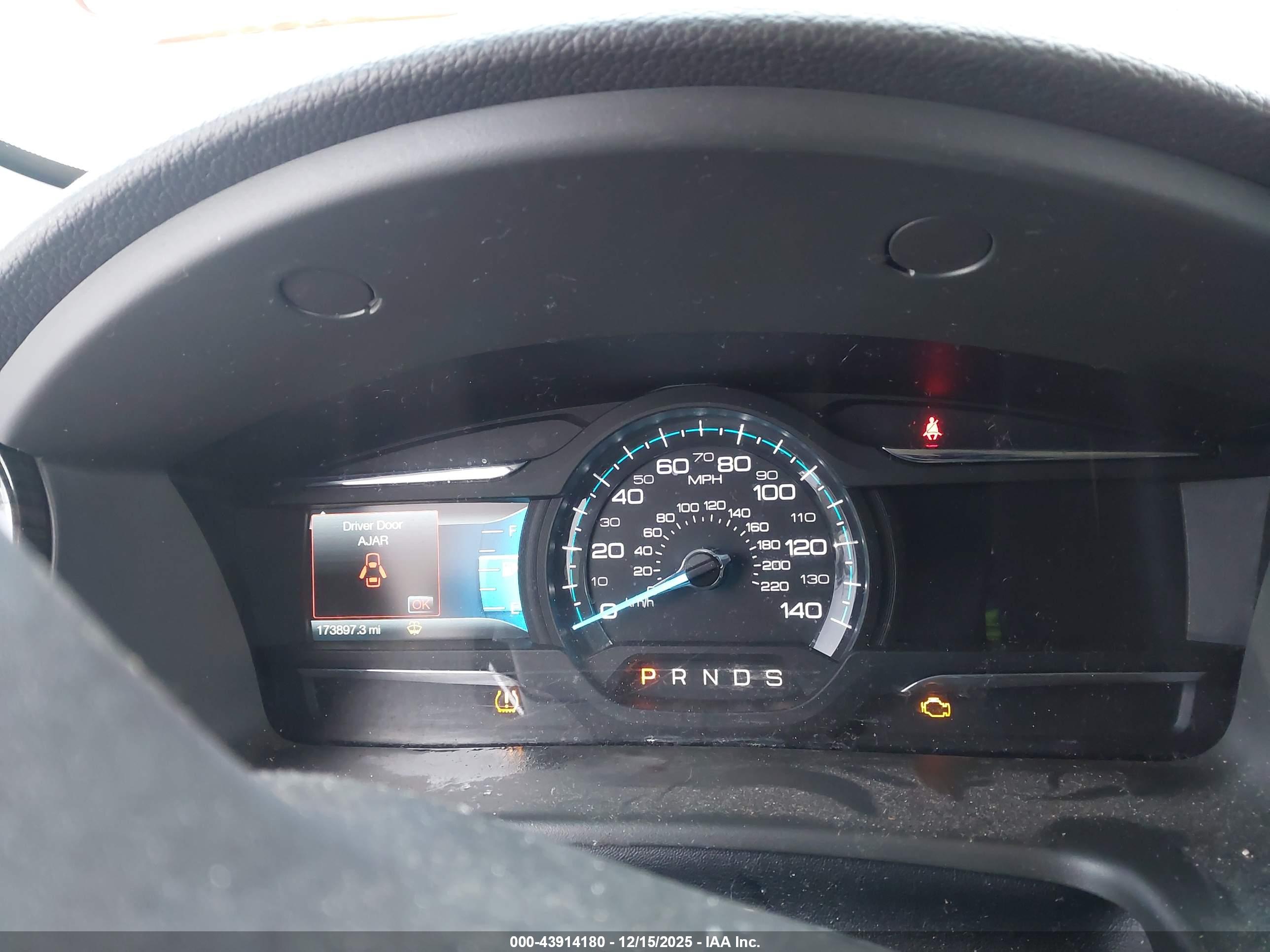 FORD FLEX image 7
