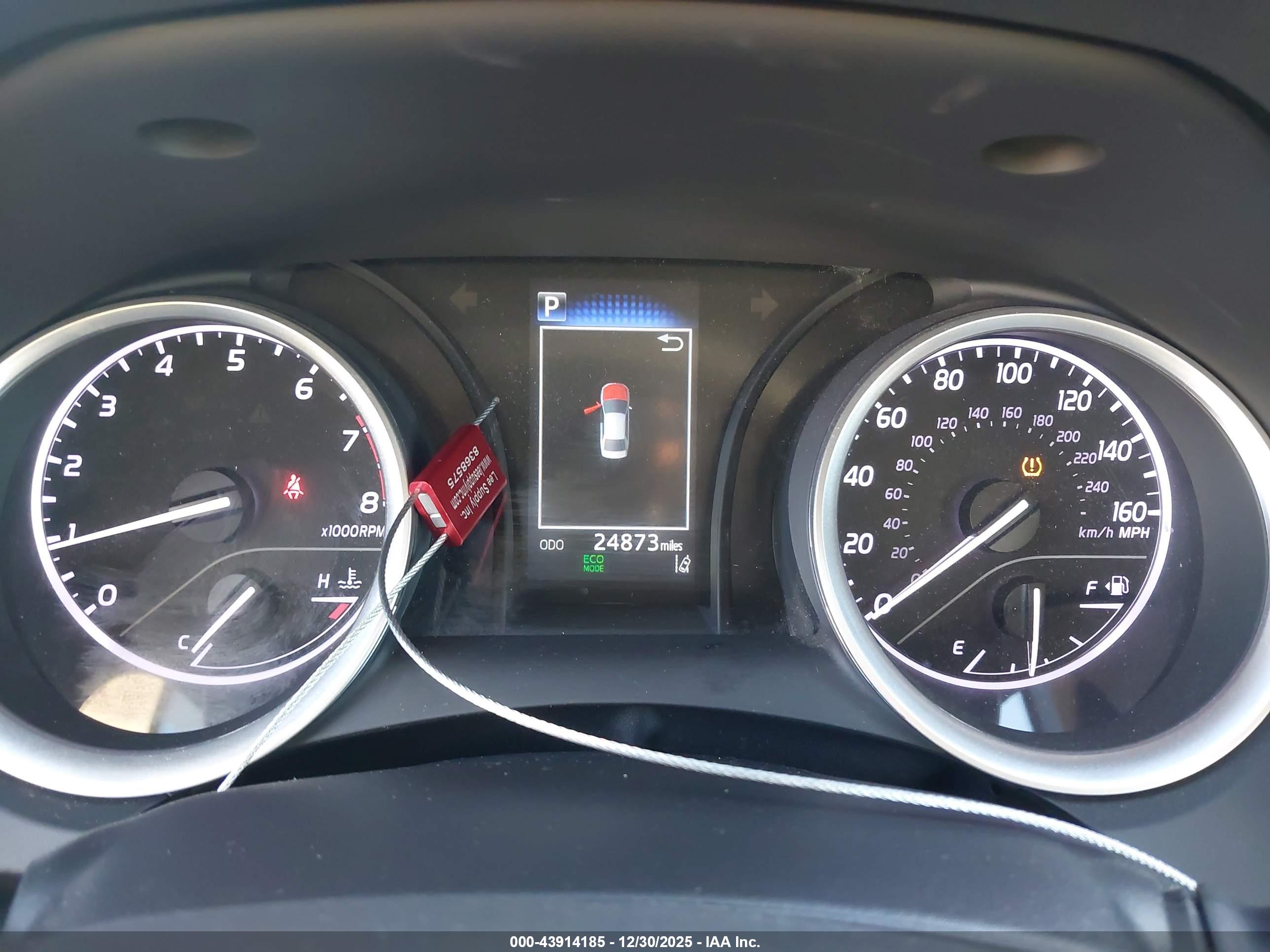 TOYOTA CAMRY image 7