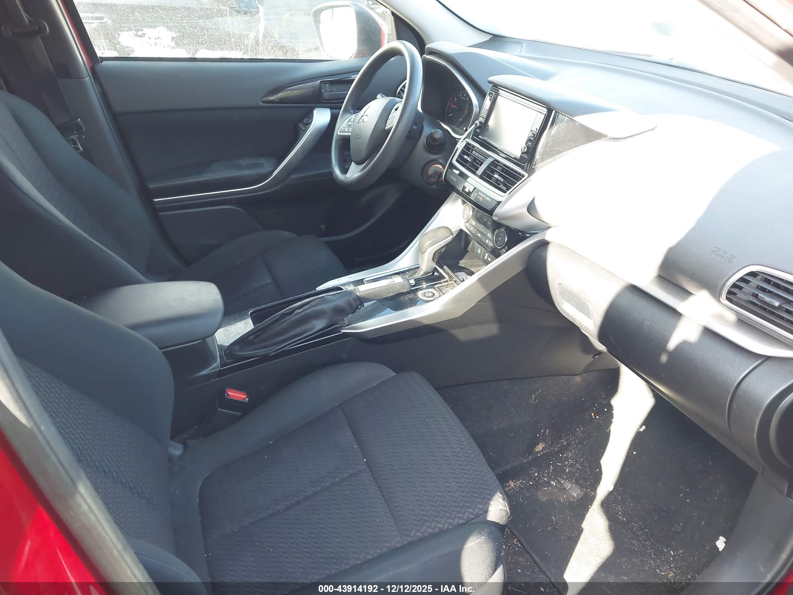 MITSUBISHI ECLIPSE image 5