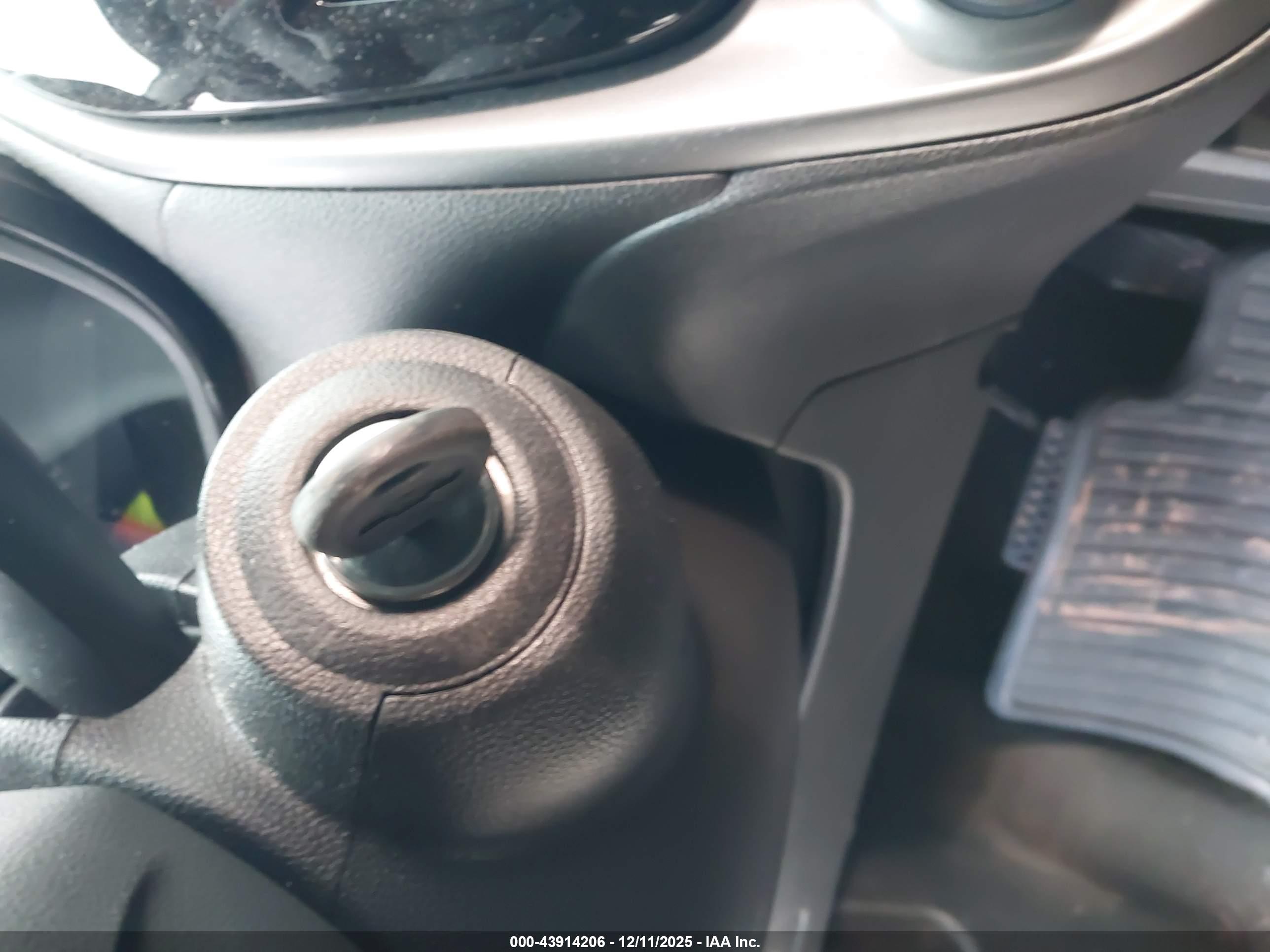 CHEVROLET SPARK image 11
