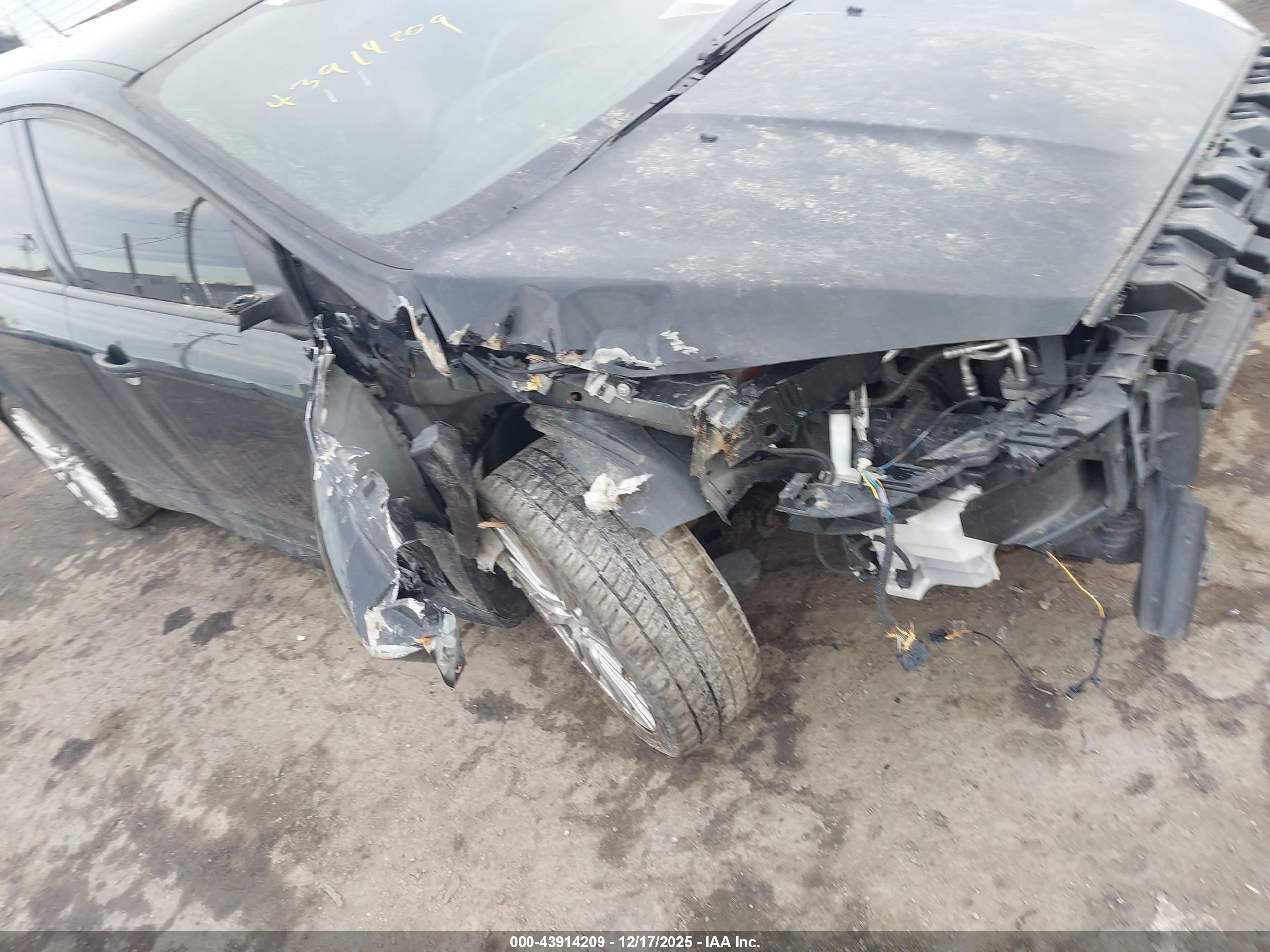 FORD FOCUS image 6