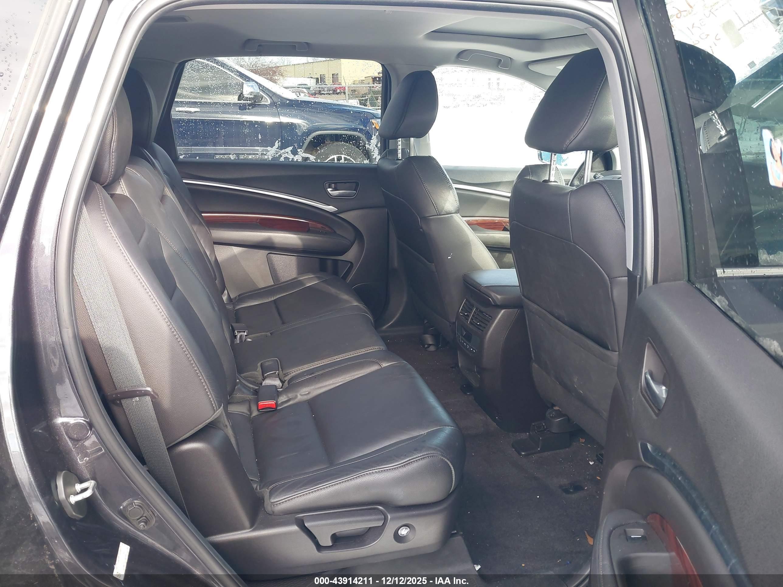 ACURA MDX image 8