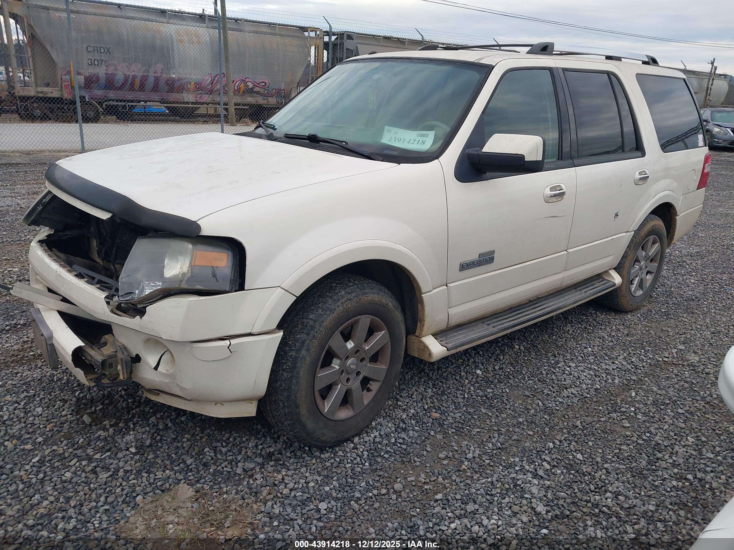 FORD EXPEDITION image 2