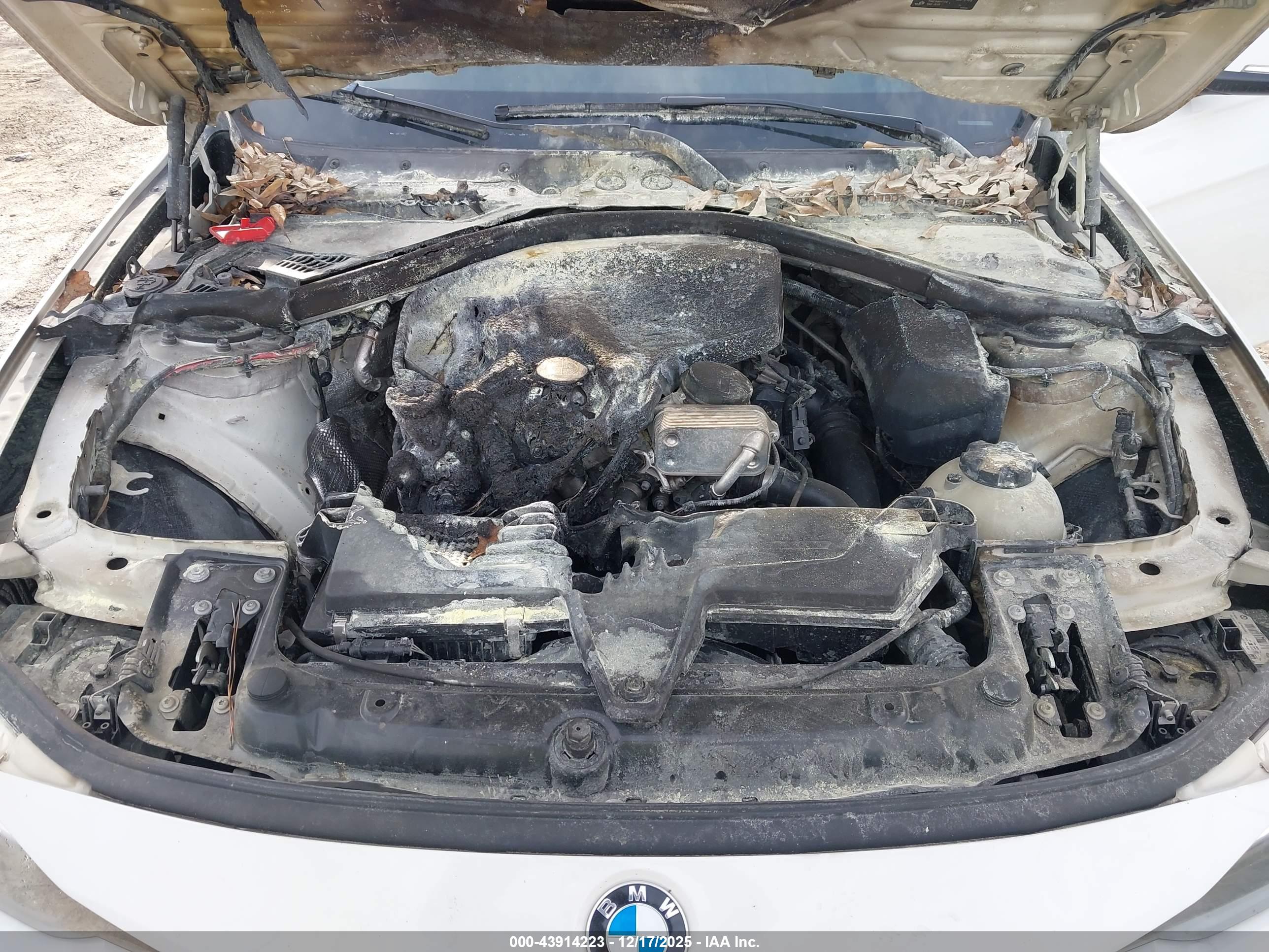 BMW 328I image 10