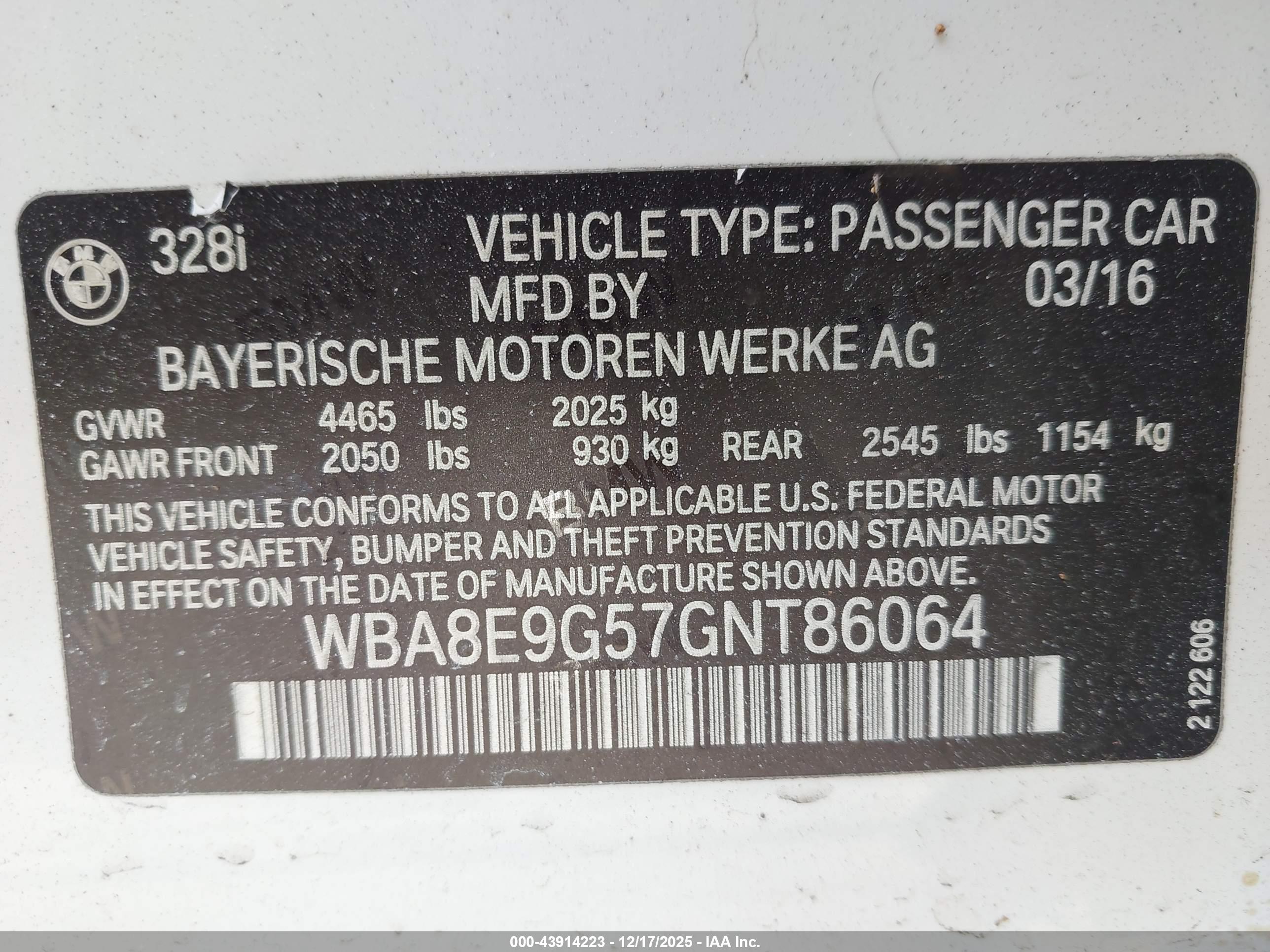 BMW 328I image 9