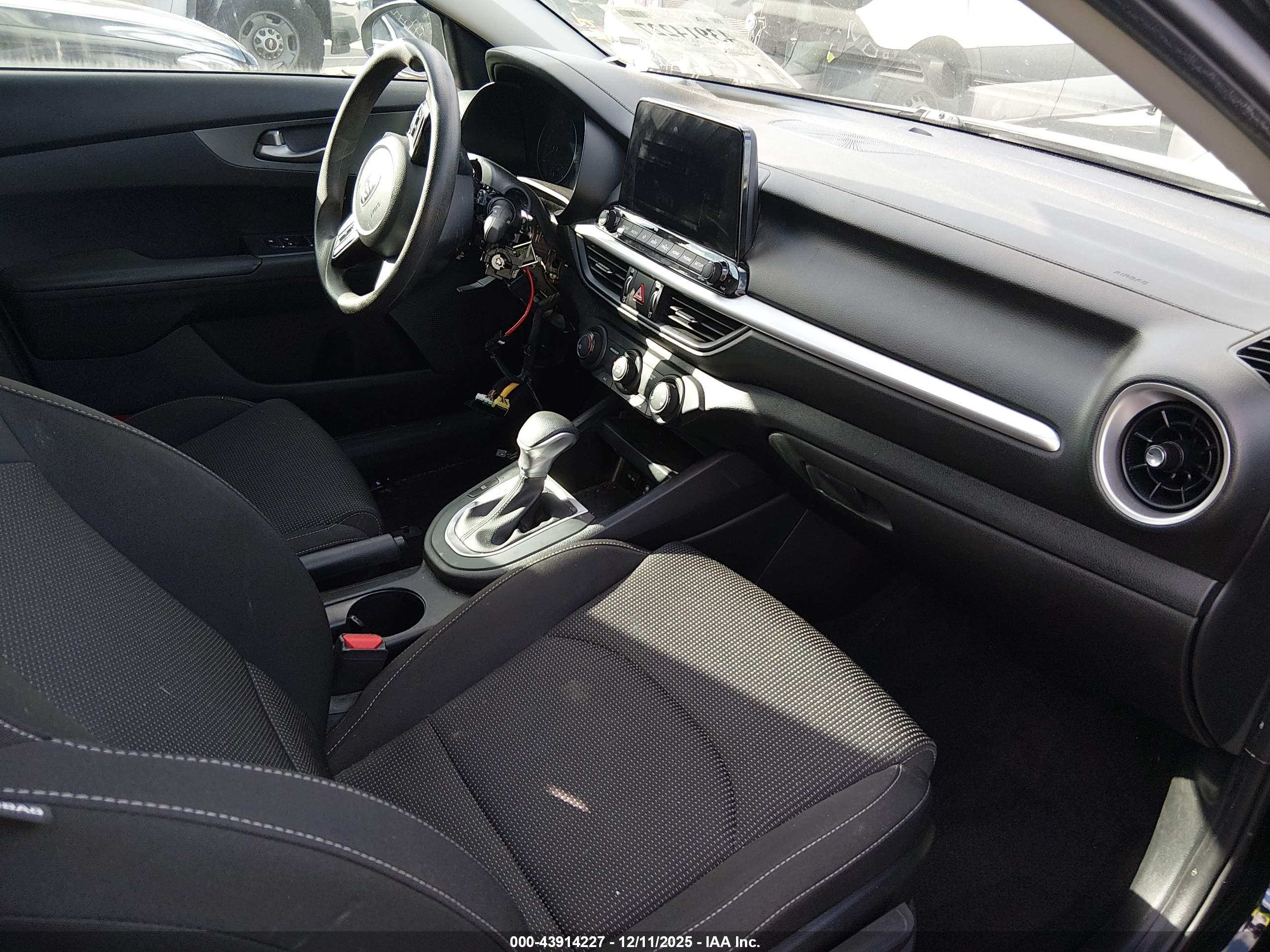 KIA FORTE image 5