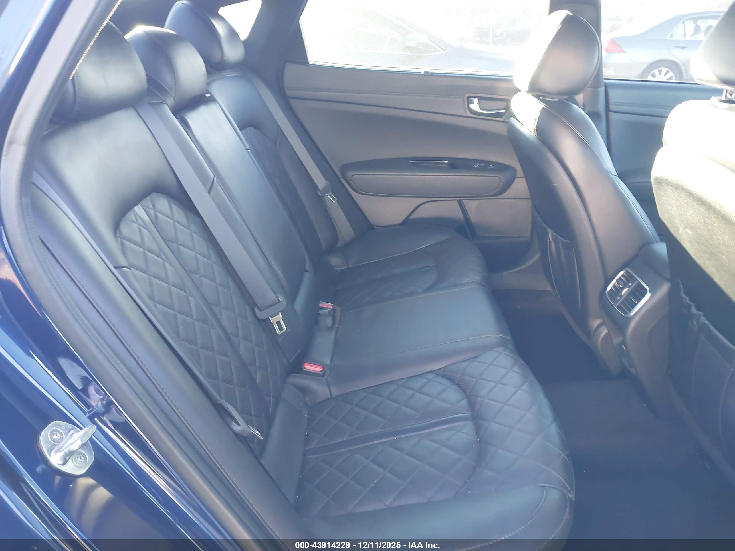 KIA OPTIMA image 8
