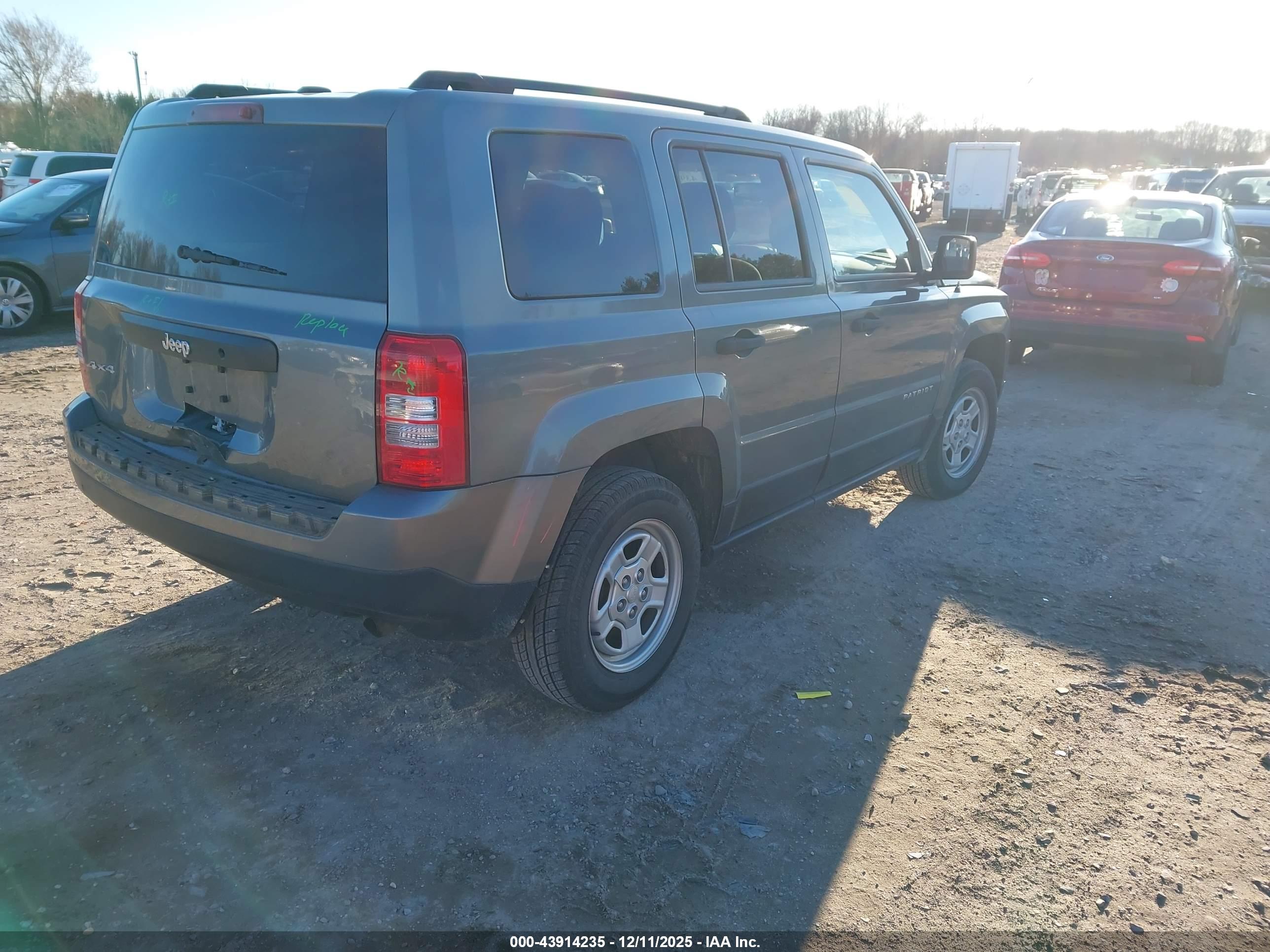 JEEP PATRIOT image 4